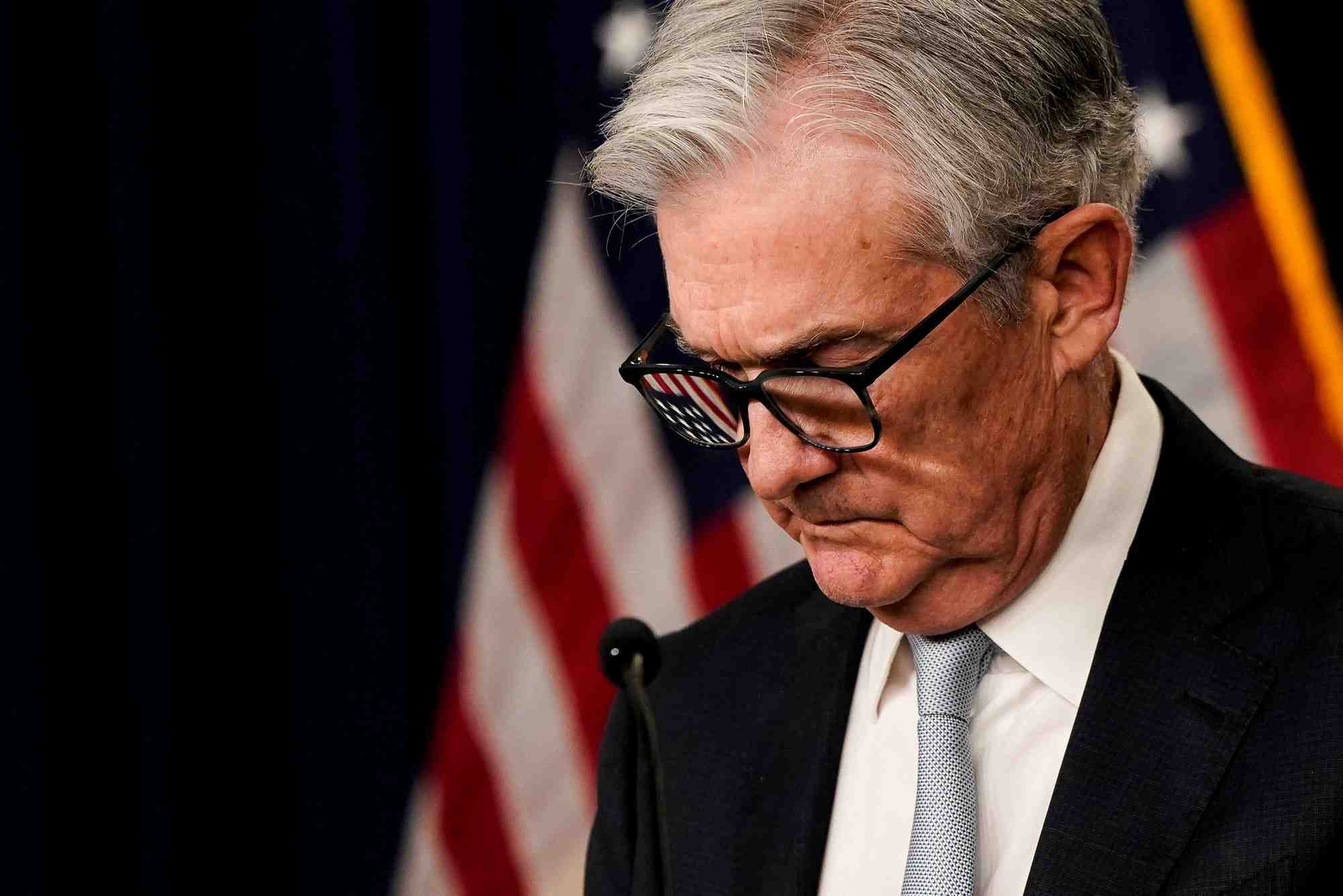 Jerome powell, president de la reserve federale americaine, tient une conference de presse a washington