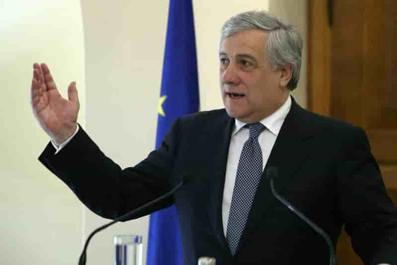 Elections du 4 mars: silvio berlusconi vote antonio tajani