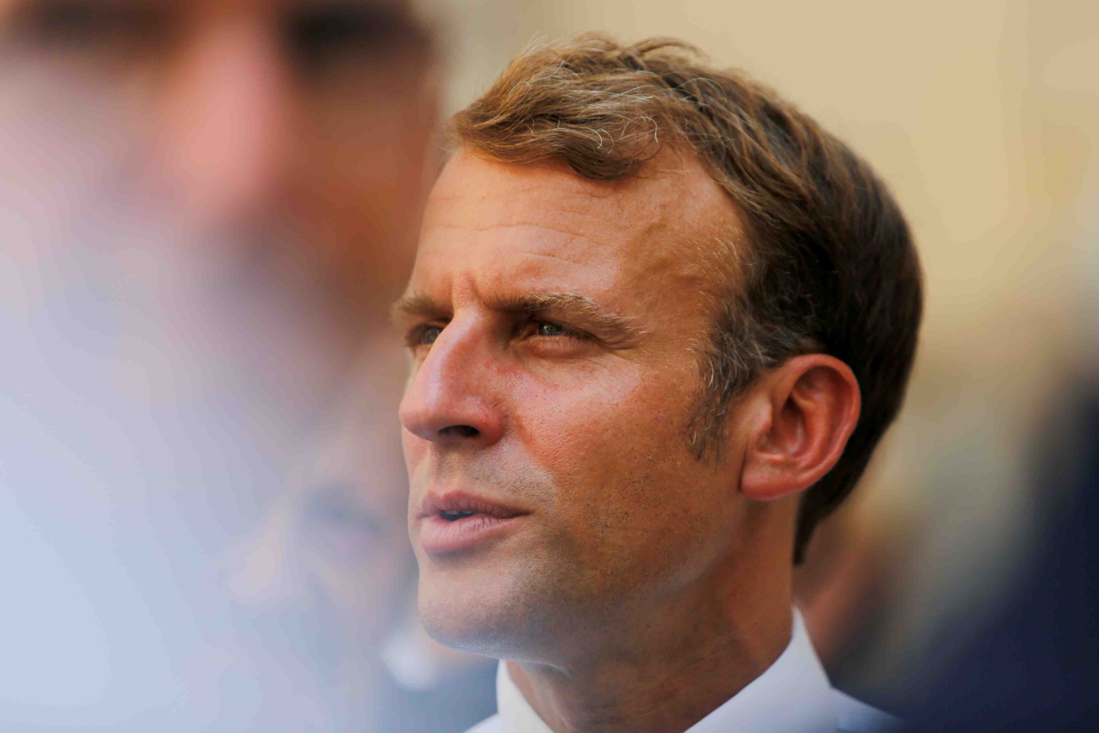 Paris et londres vont proposer a l'onu une zone protegee pour les afghans a kaboul, dit macron au jdd