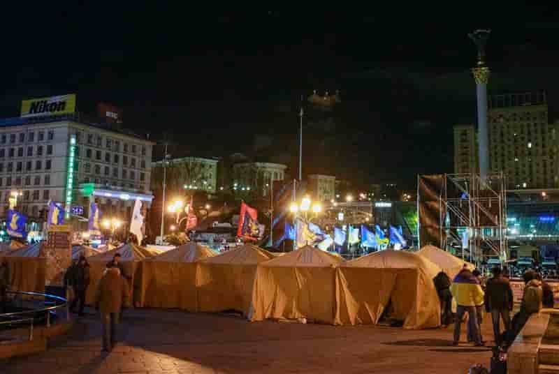 Le siège du gouvernement ukrainien bloqué par des manifestants