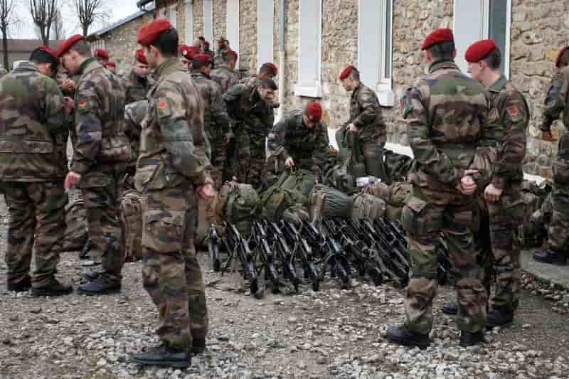 Les francais favorables a une intervention militaire terrestre contre l'ei en syrie