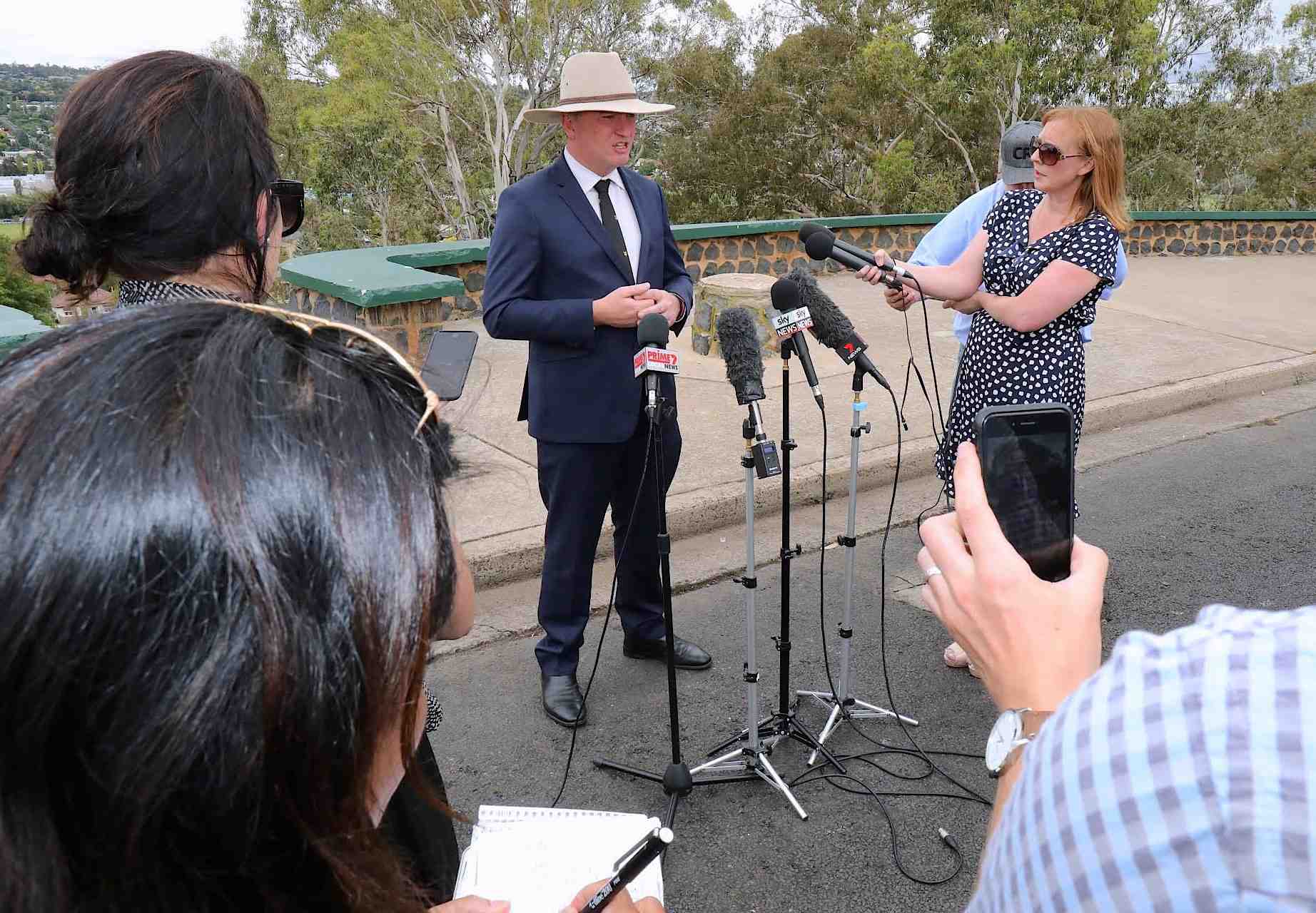 Le vice-premier ministre australien annonce sa demission