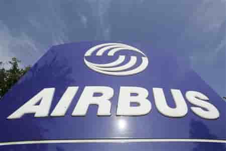 10.000 SALARIÉS D'AIRBUS MANIFESTENT POUR LEURS SALAIRES
