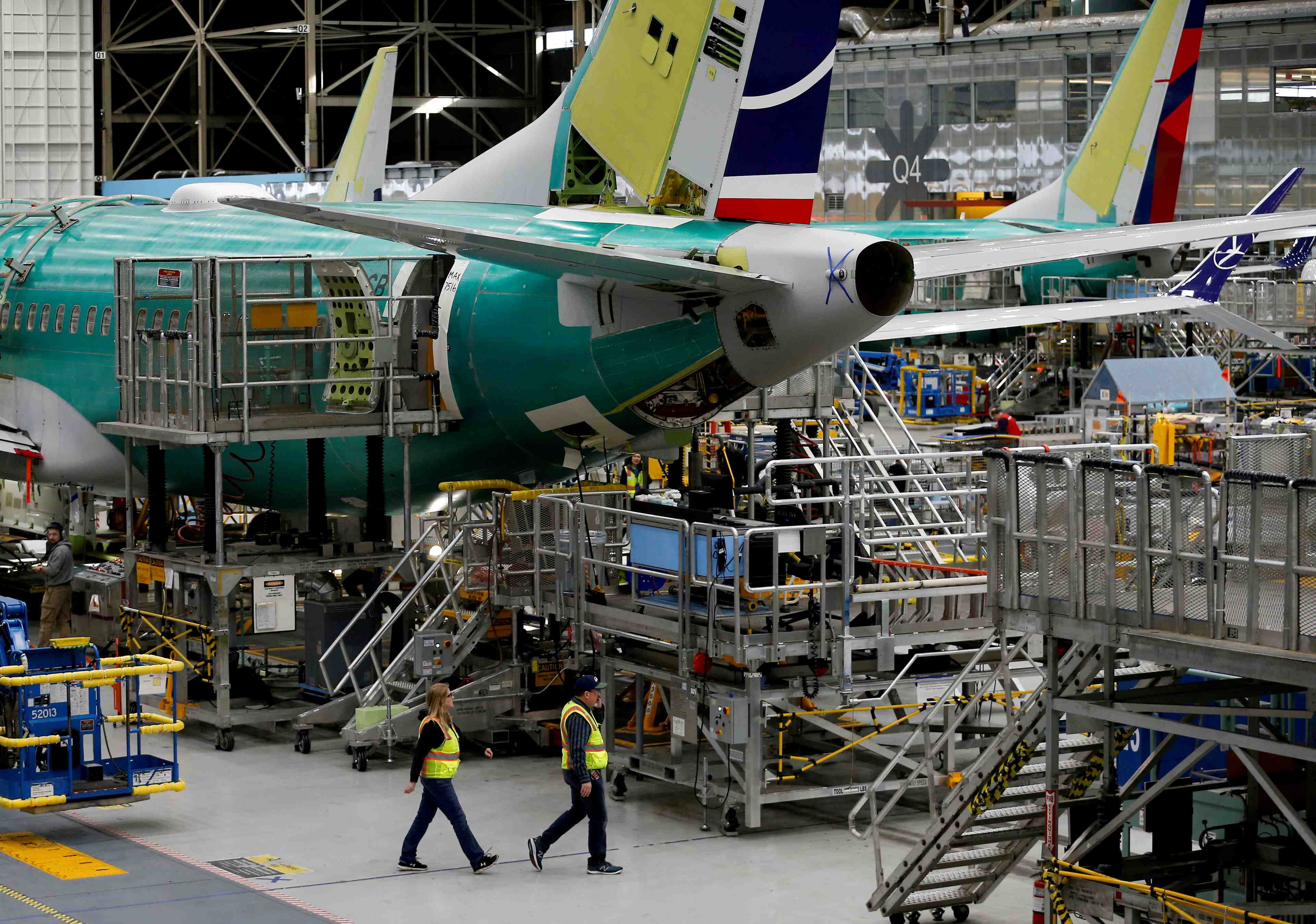 Usa: ralentissement modere de l'indice ism manufacturier en octobre