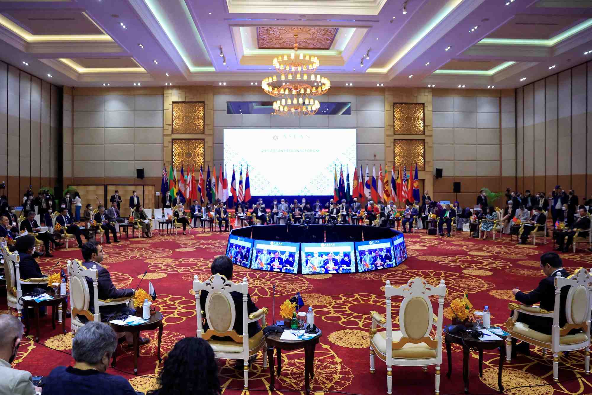 Les tensions a taiwan perturbent la reunion de l'asean au cambodge