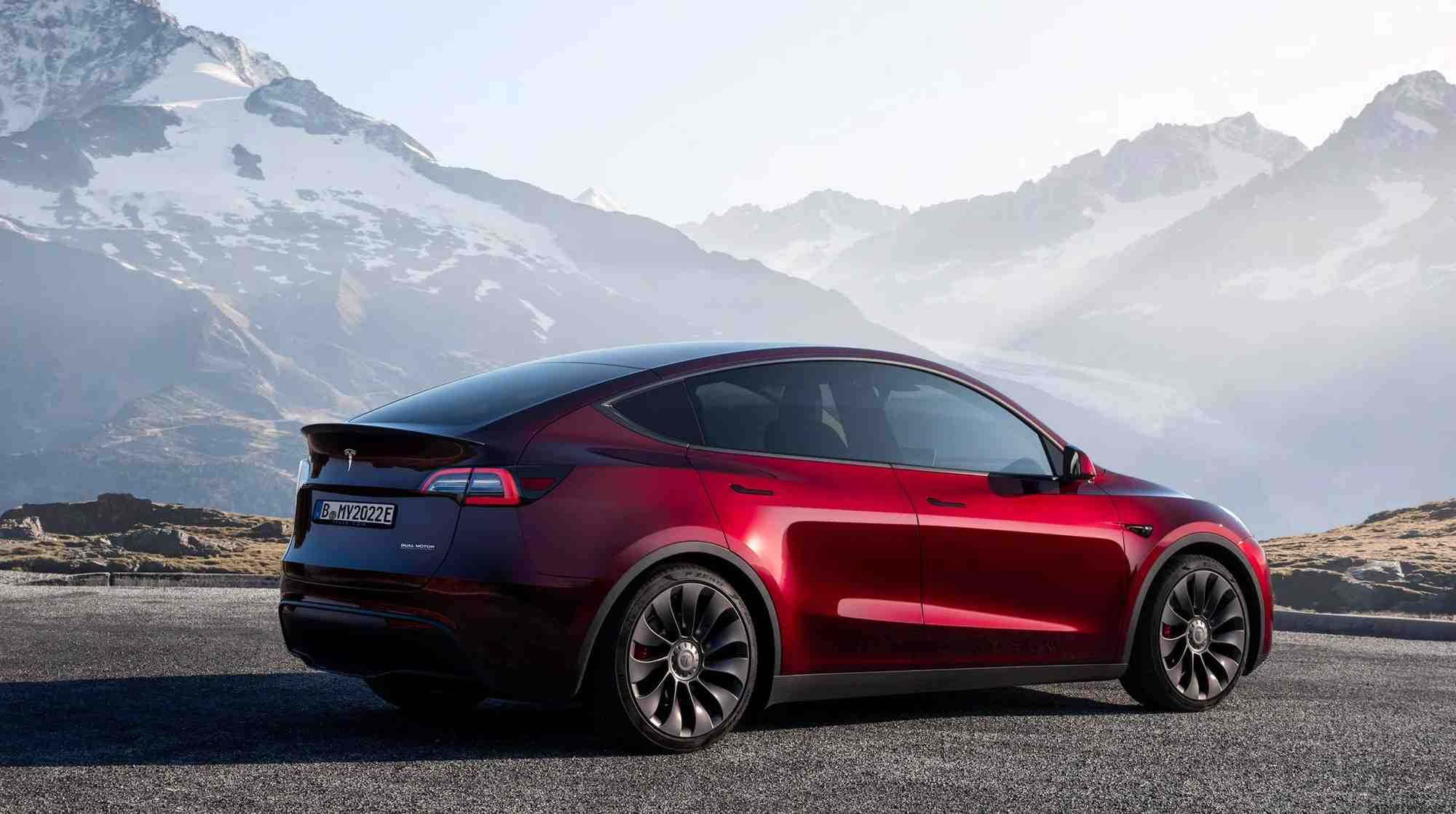 Tesla Y