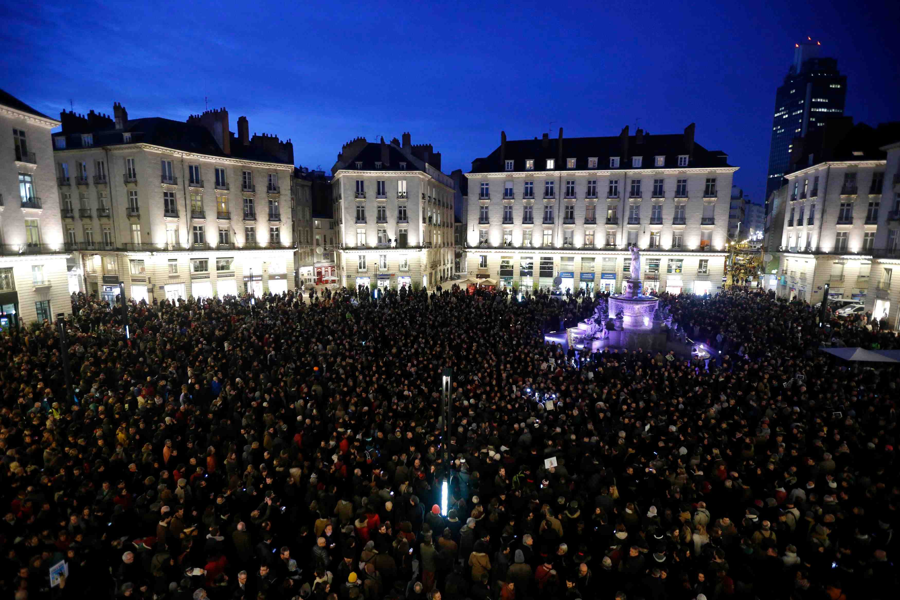 Rassemblements dans toute la france