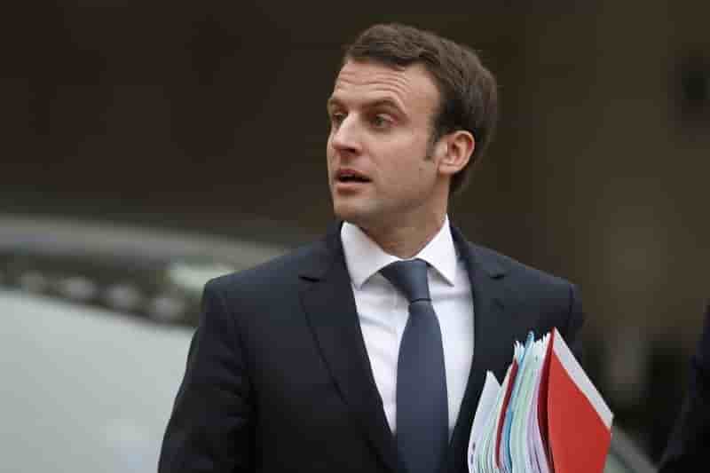 La loi macron adoptee en commission a l'assemblee