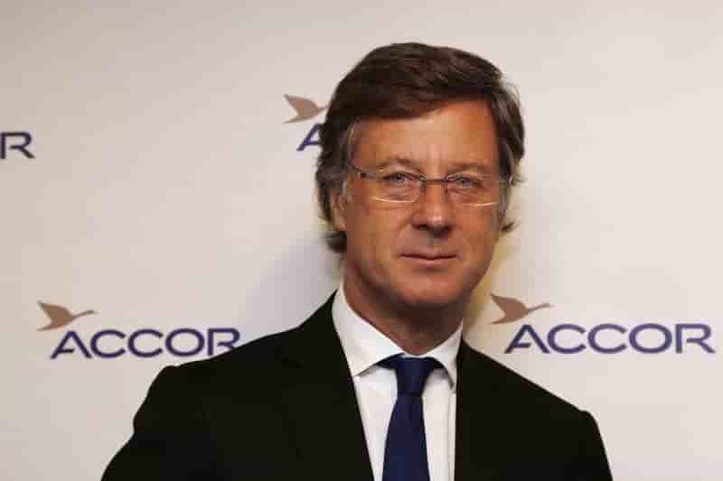 Colony et eurazeo reduisent leur part dans accor