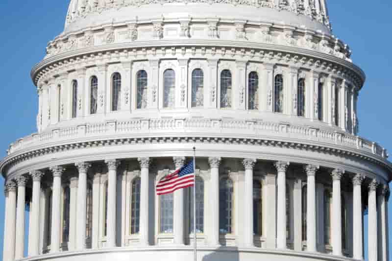 Coronavirus: l'administration us va accelerer le developpement d'un vaccin