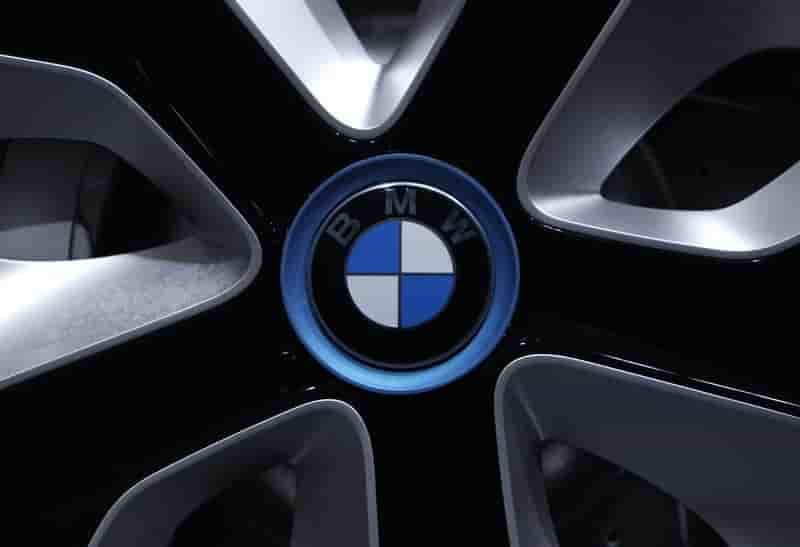 BMW a distancé Audi en mai mais l'écart se resserre