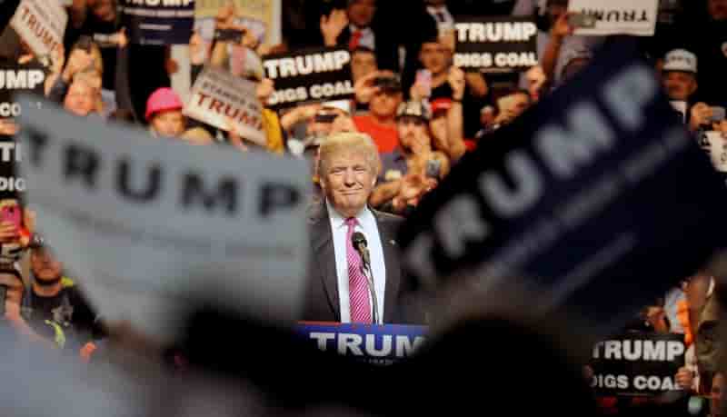 Donald trump invite a rencontrer les dirigeants du parti republicain