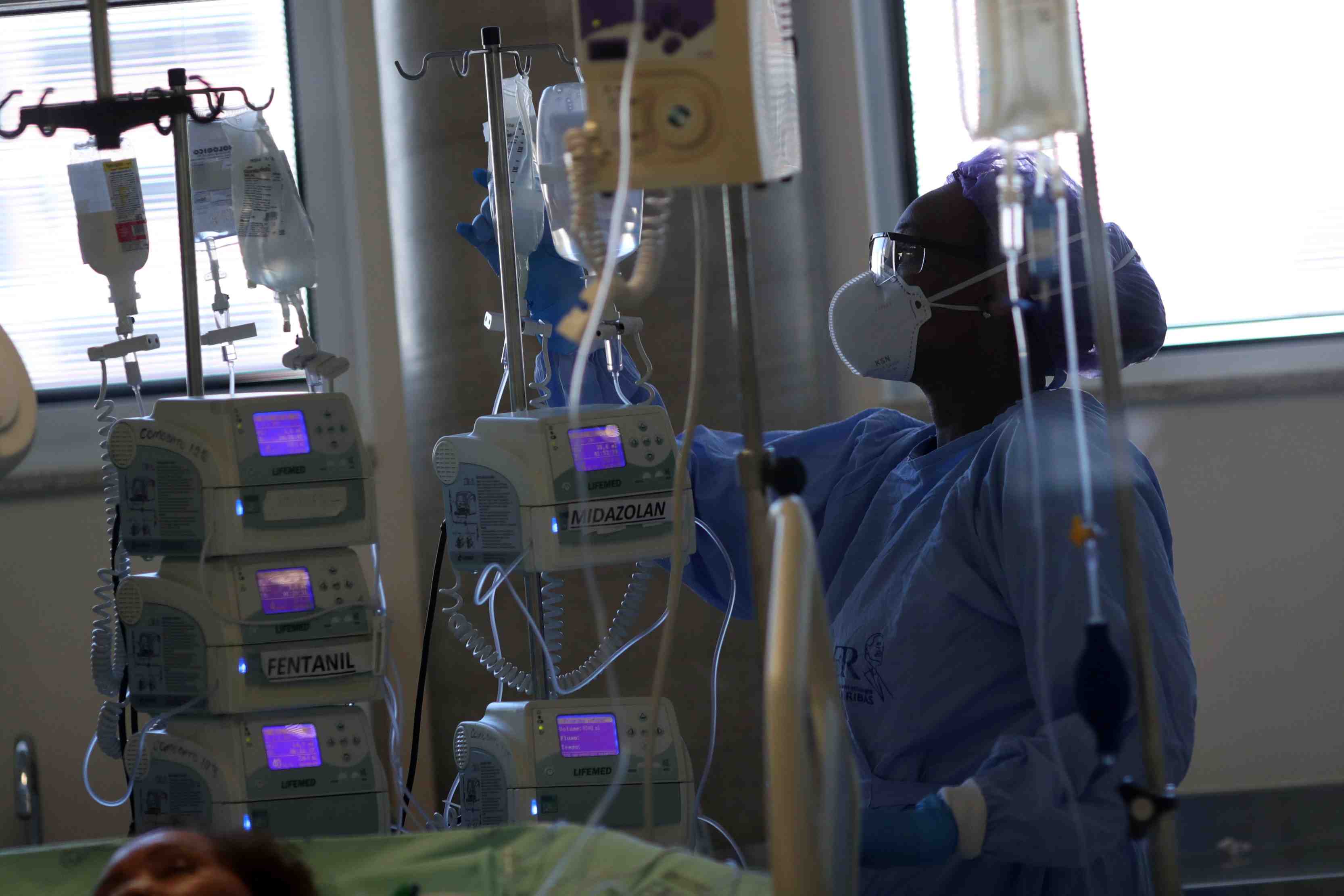 Coronavirus: le bilan au bresil s'alourdit a plus de 46.500 deces