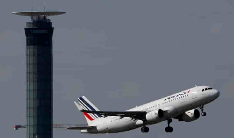 Le gouvernement demande l'arrêt de la grève à Air France