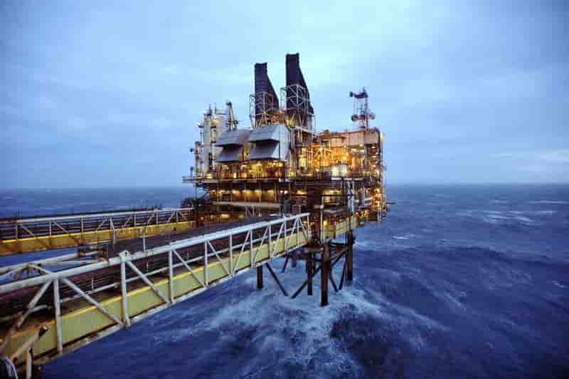 Le petrole termine en hausse a new york