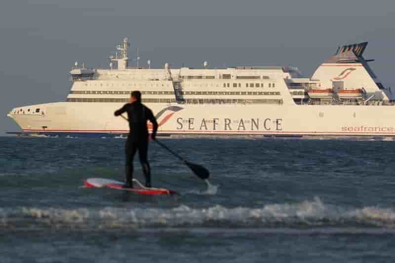 Des marins de seafrance bloquent le port de calais