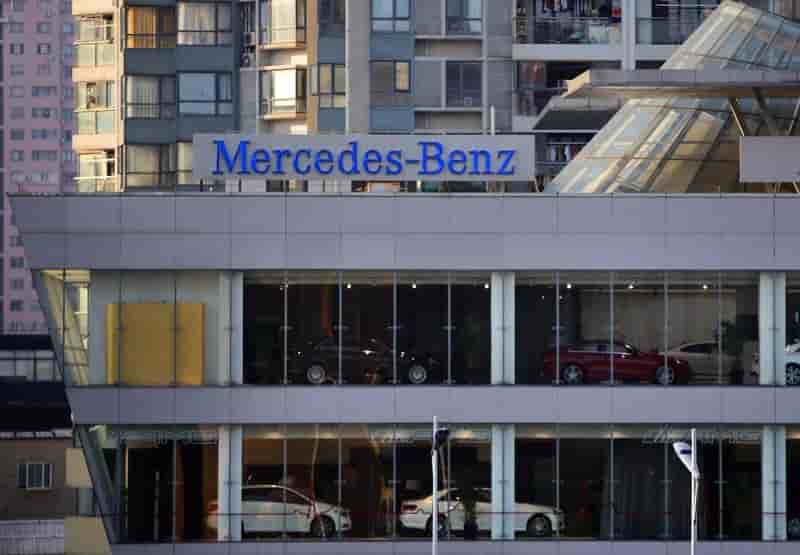 Hausse des ventes de mercedes-benz en mars