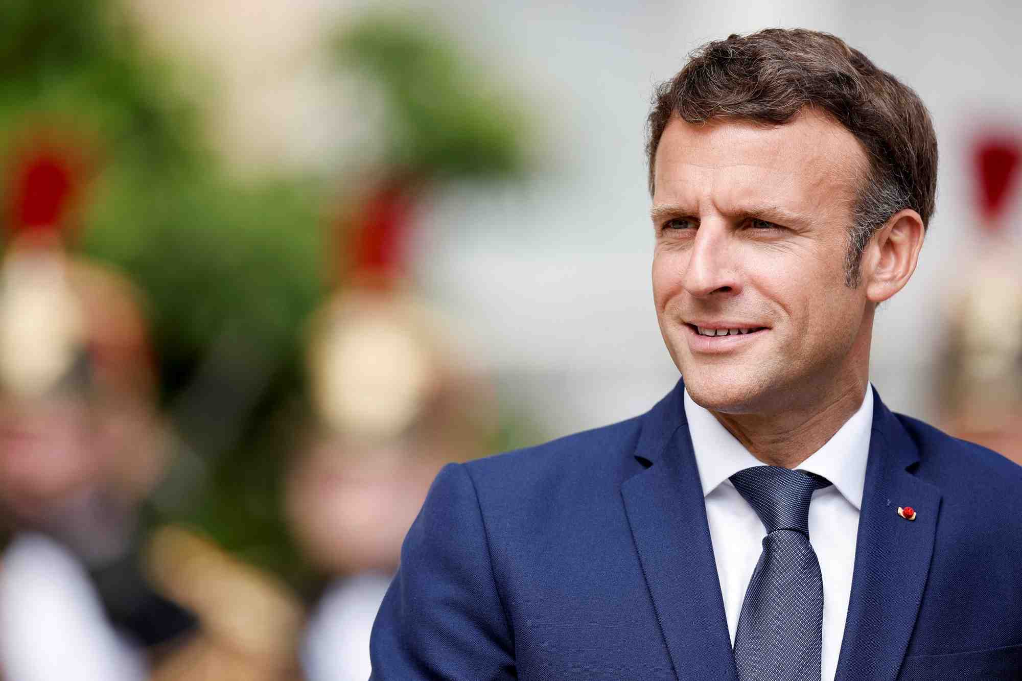 Pour remporter les legislatives, macron deroule des mesures anti-inflationnistes