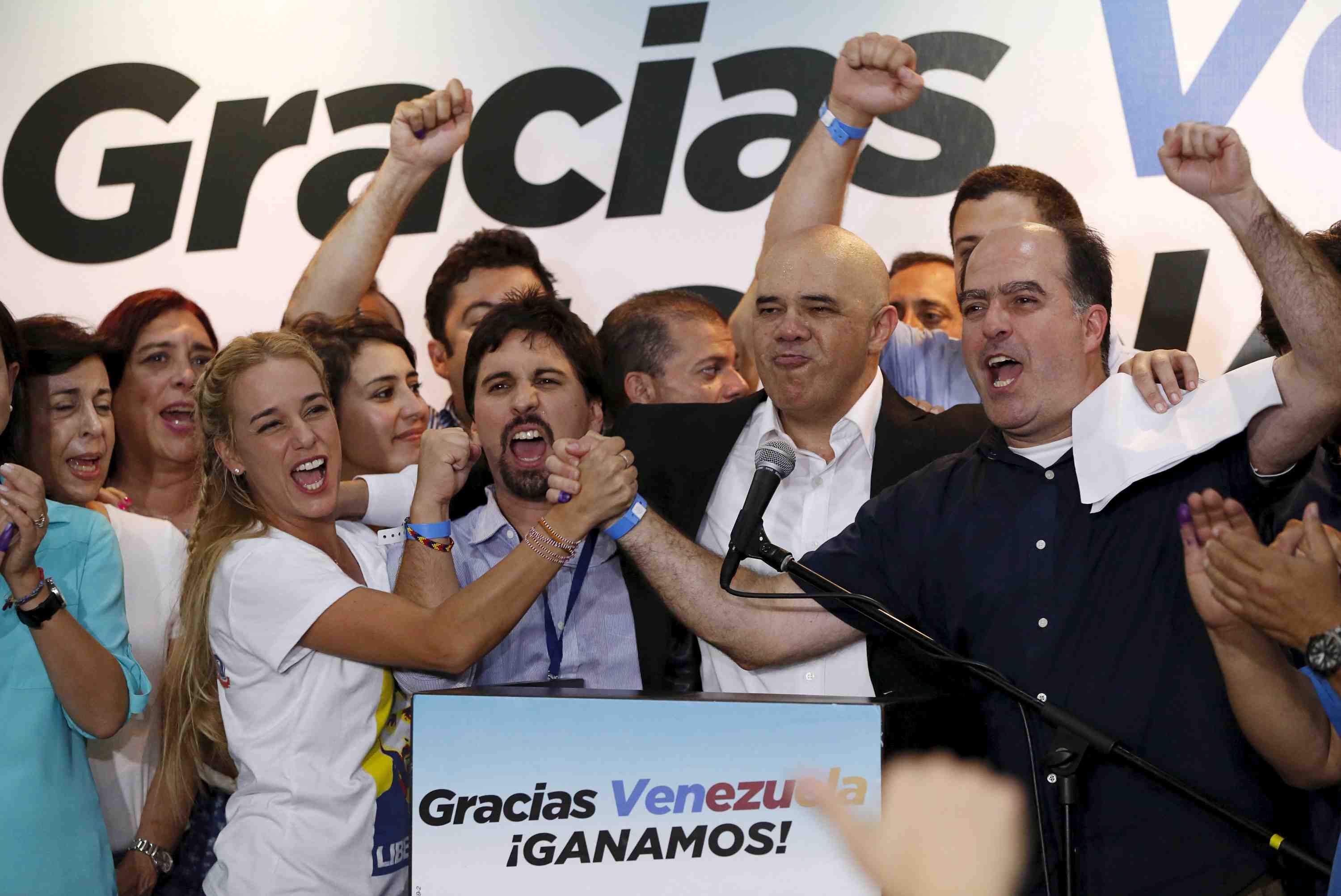 Le parlement venezuelien bascule a droite