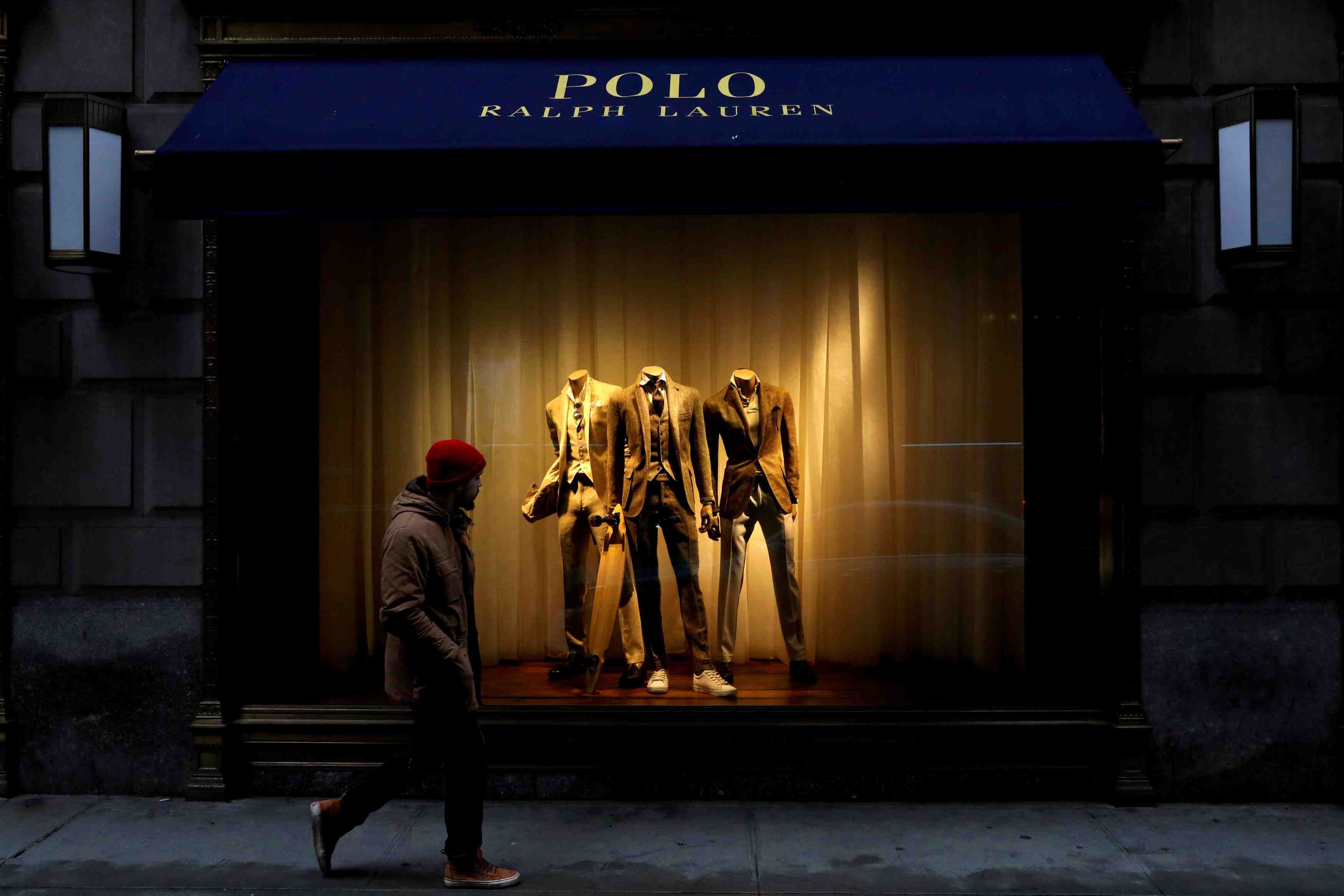 Ralph lauren est a suivre a wall street