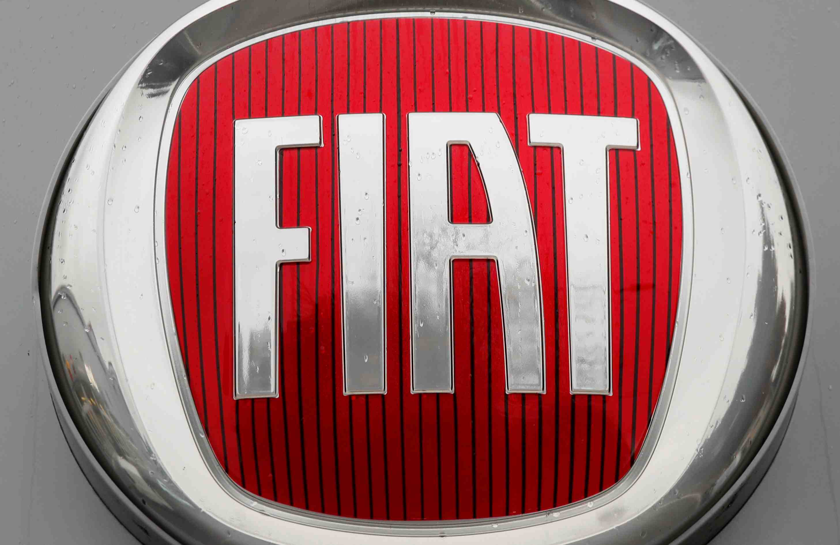 Fiat chrysler publie un benefice en hausse de 7,1% au 4e trimestre