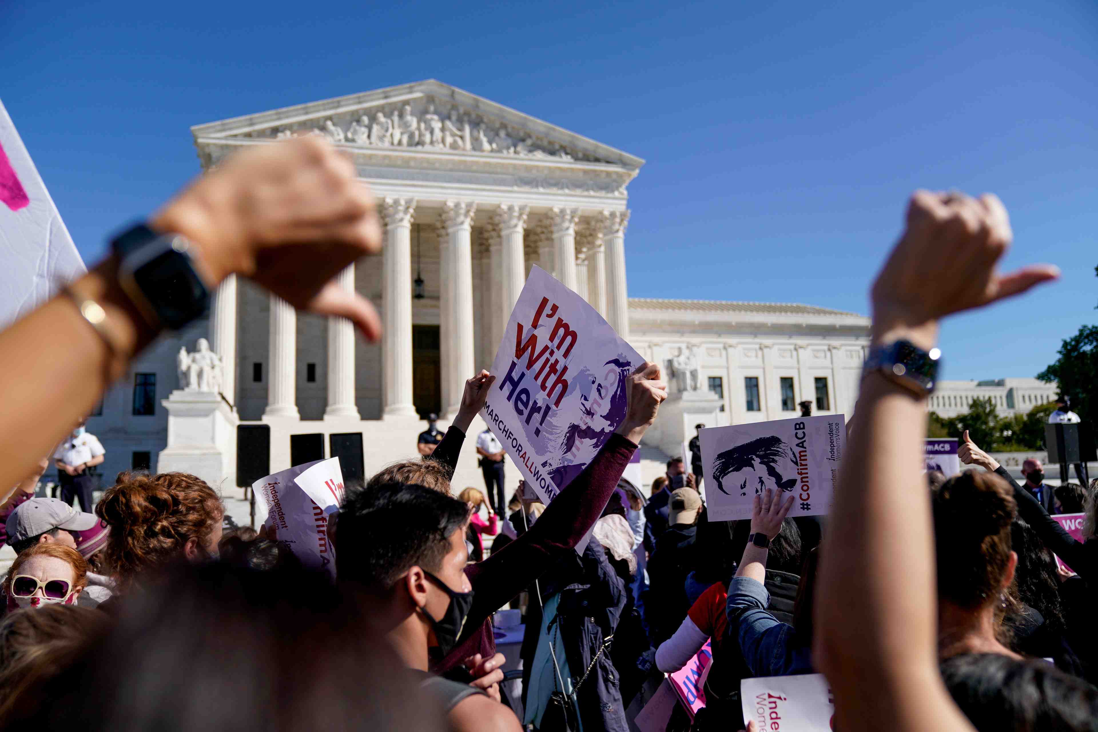 Usa: des milliers de manifestants contre le choix de trump pour la cour supreme