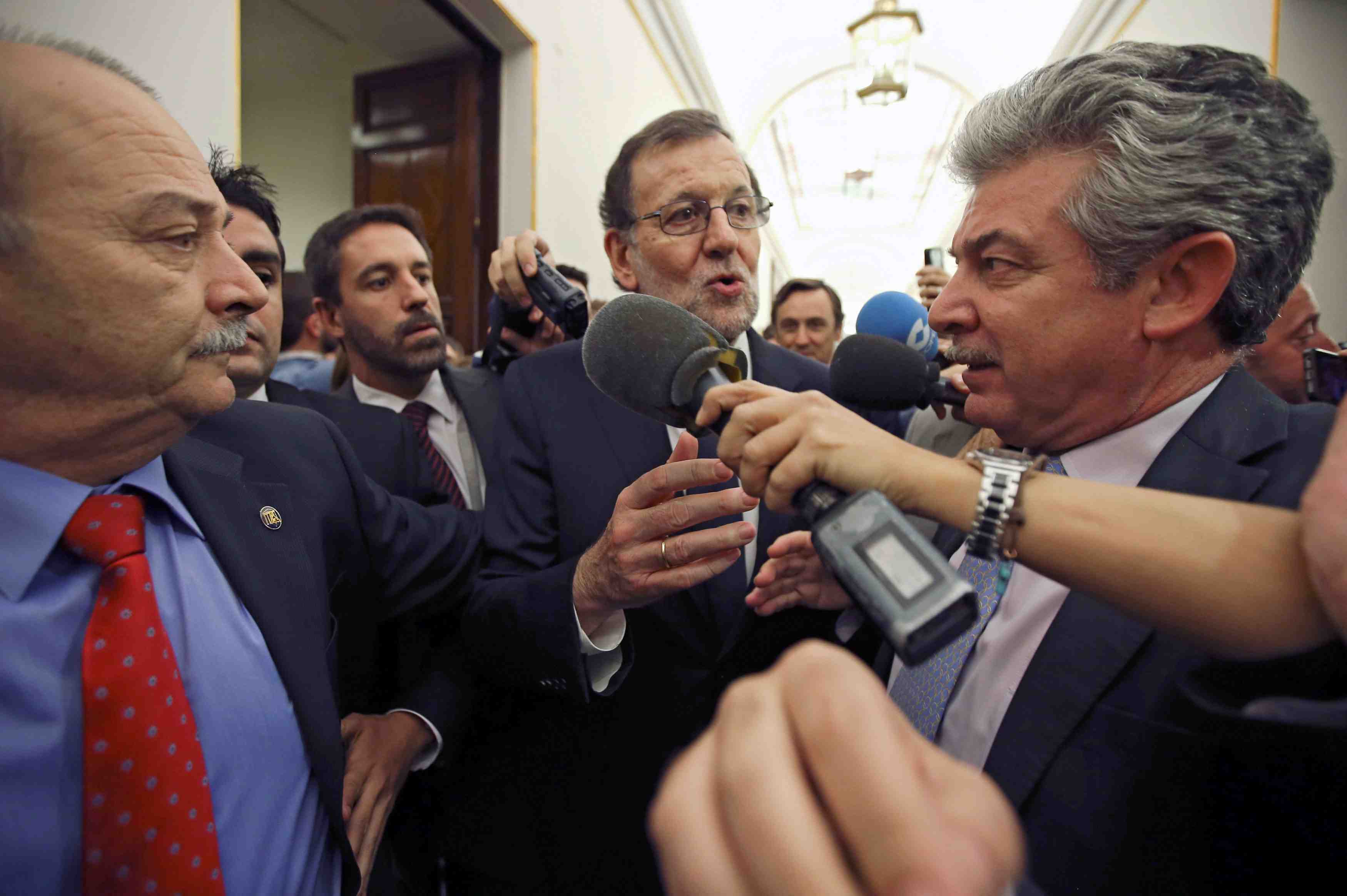 Rajoy se voit refuser la confiance de l'opposition