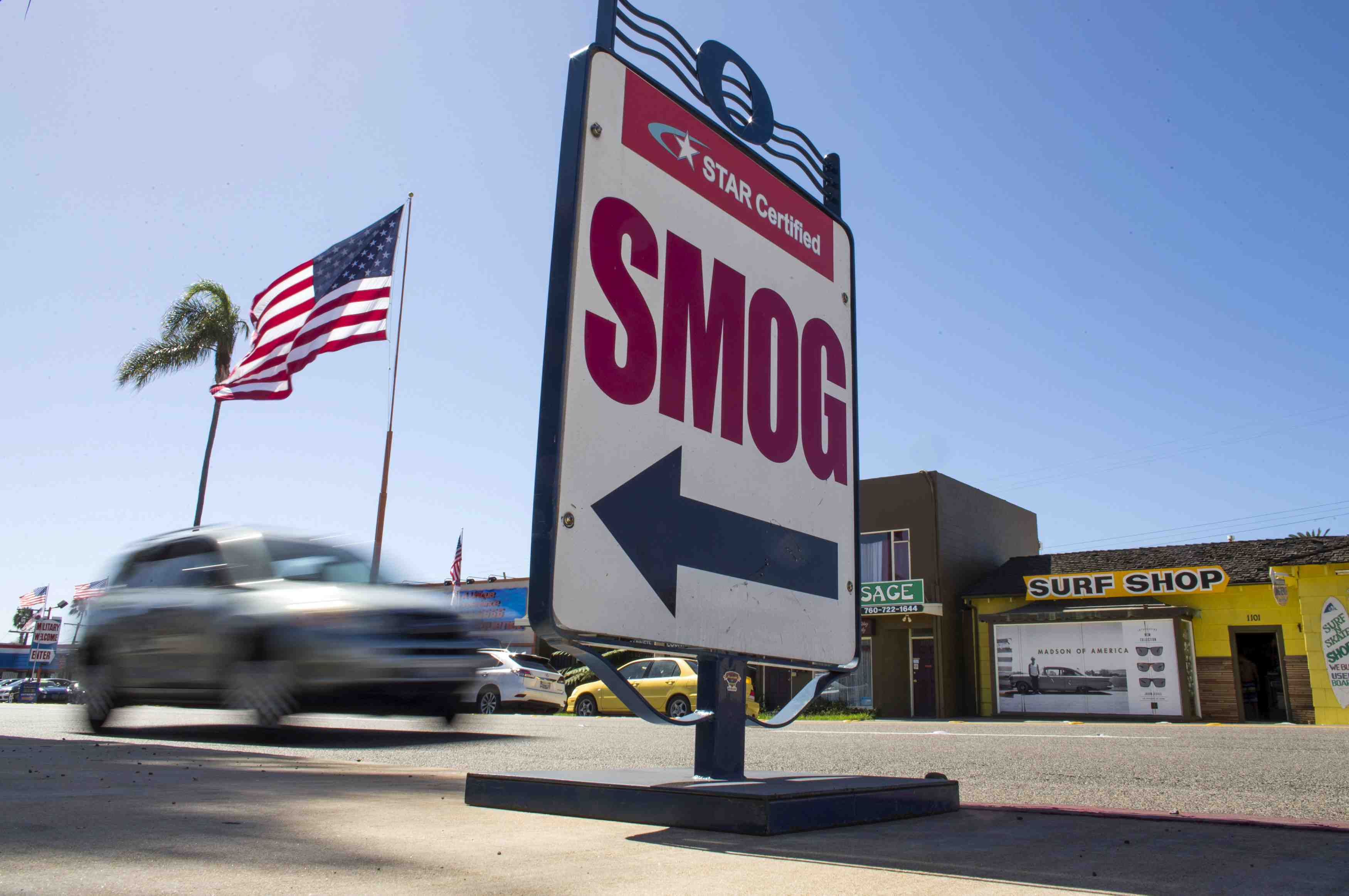 La californie vote les normes d'emissions de voitures rejetees par trump