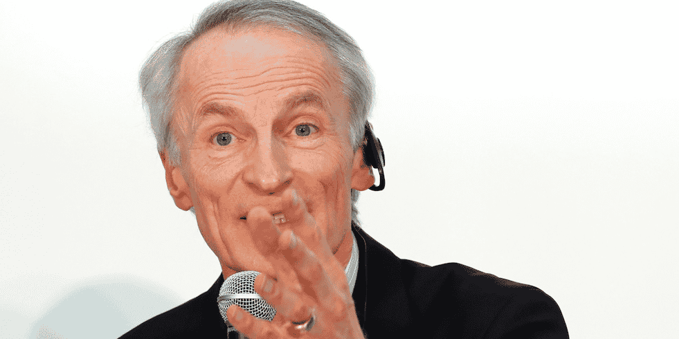 "Comme pour toutes les entreprises françaises, la question de la trésorerie se pose", explique Jean-Dominique Senard, patron de Renault.