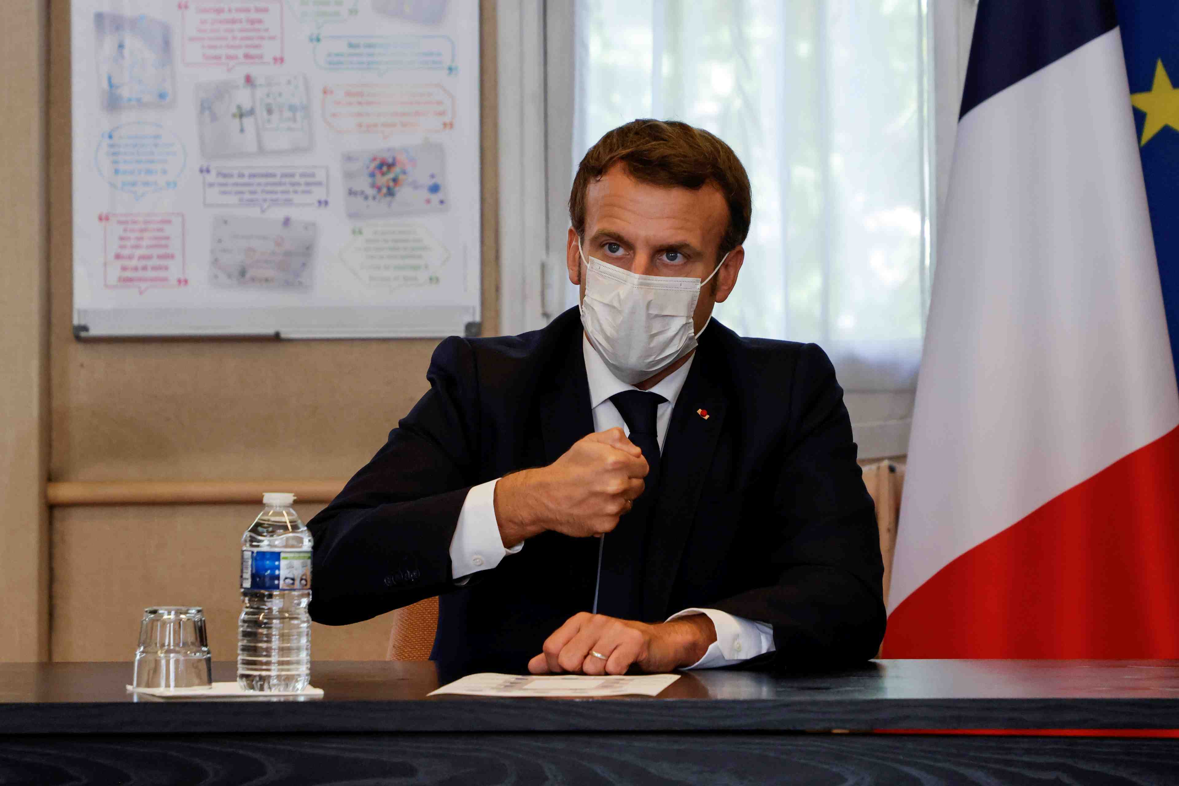 Coronavirus: macron reunit deux conseils de defense, des scenarios de durcissement a l'etude
