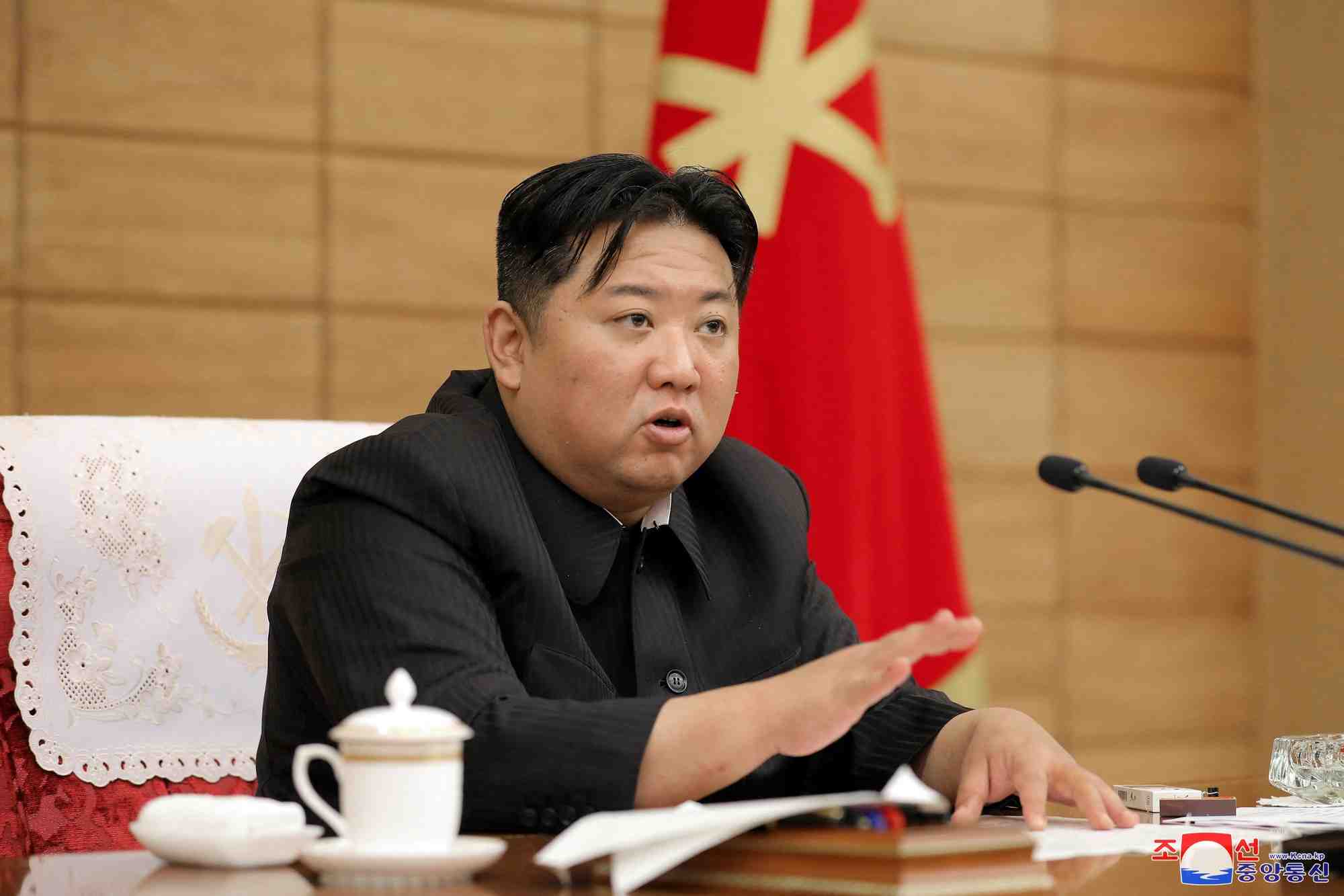 Biden dit "bonjour" a kim sur fond d'inquietude concernant un possible essai nord-coreen
