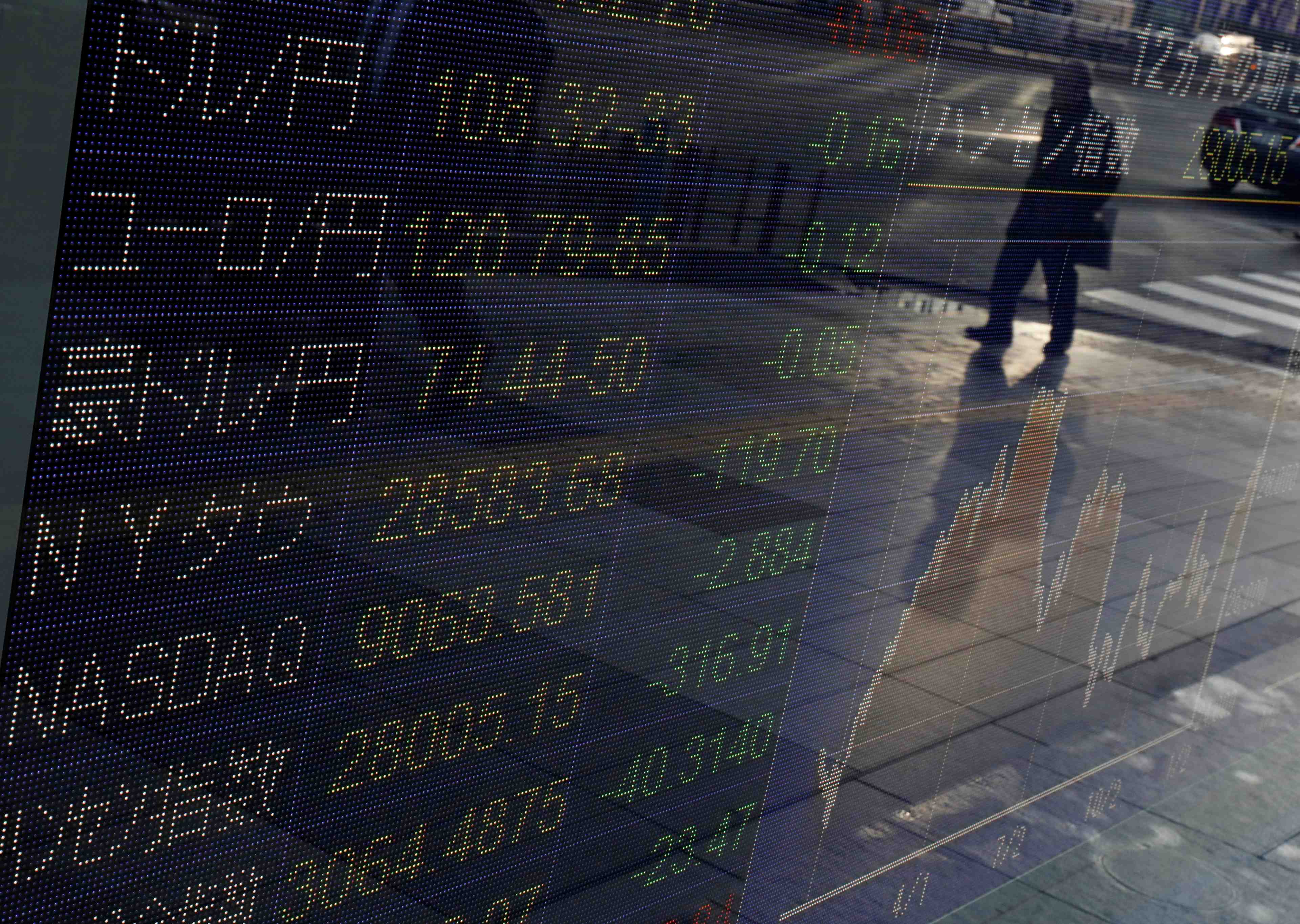 La bourse de tokyo termine en hausse