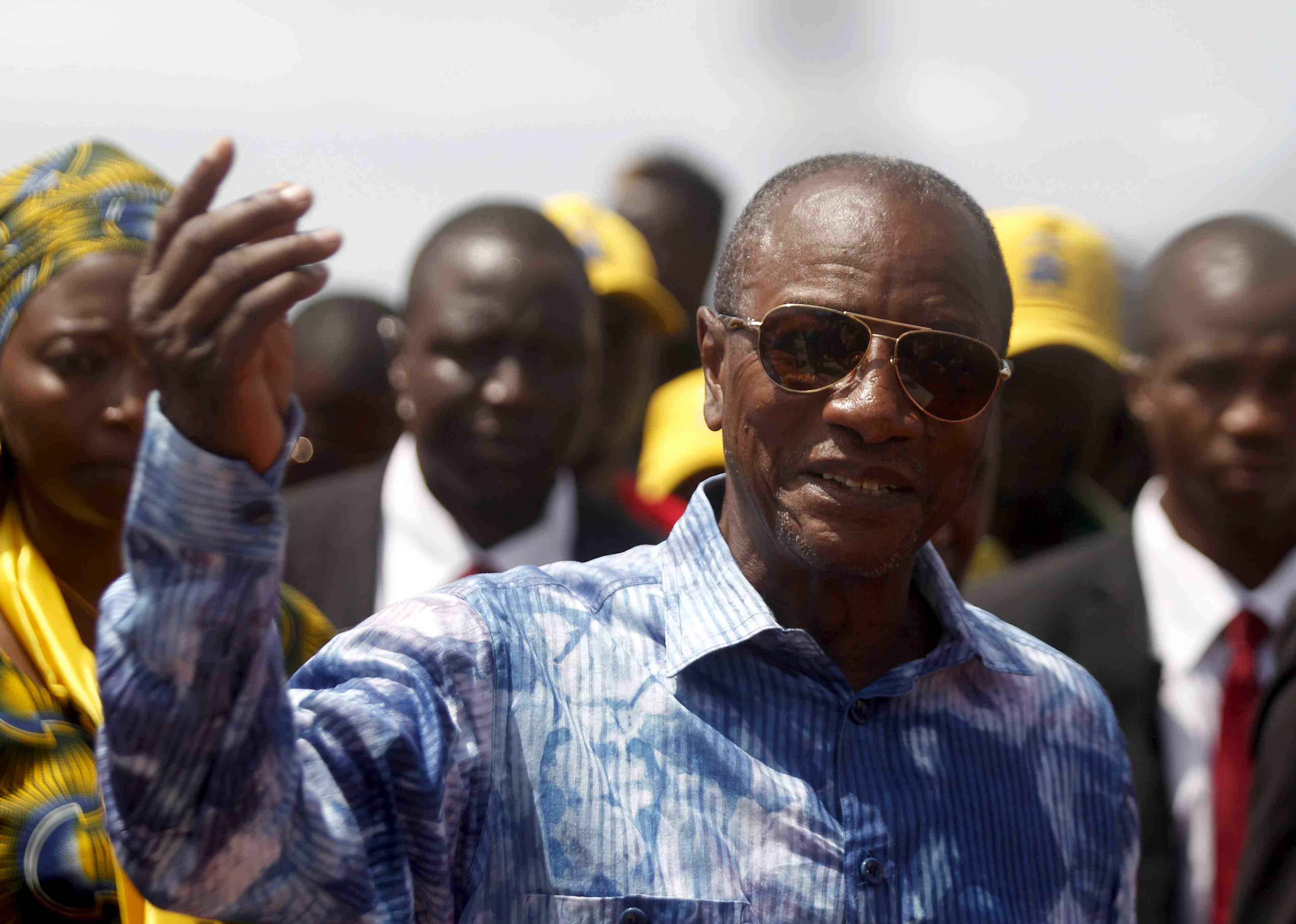Guinee: presidentielle sous tension alors que conde brigue un troisieme mandat
