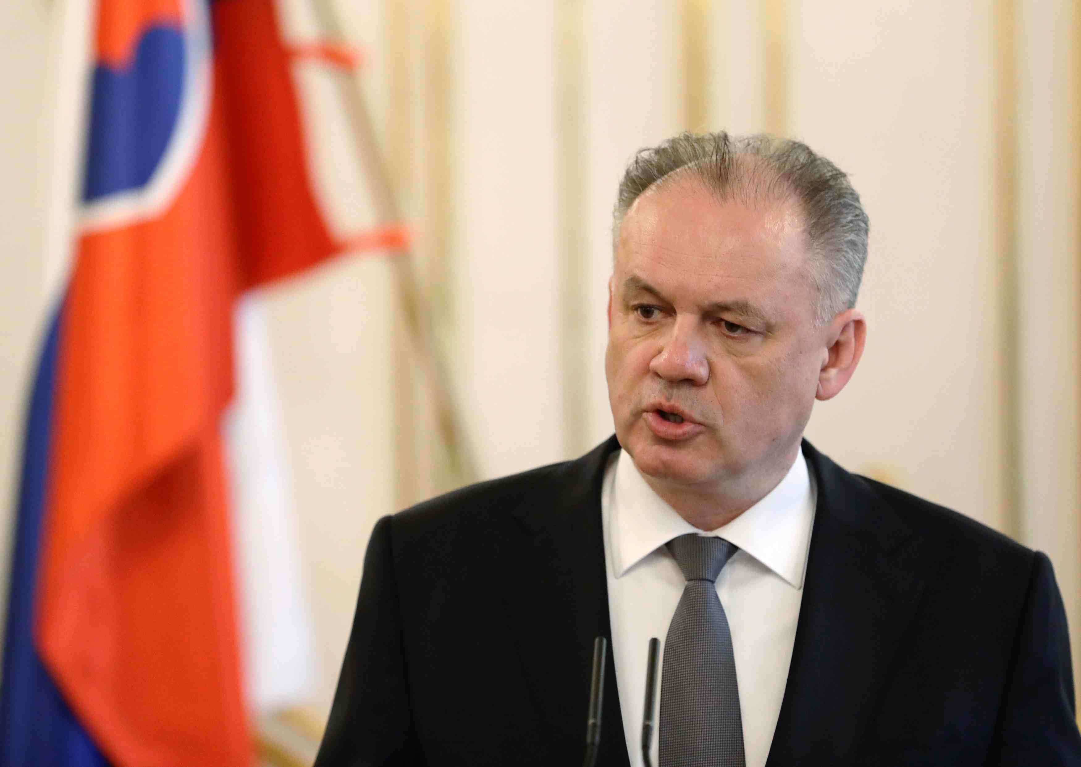Le president slovaque approuve le nouveau gouvernement