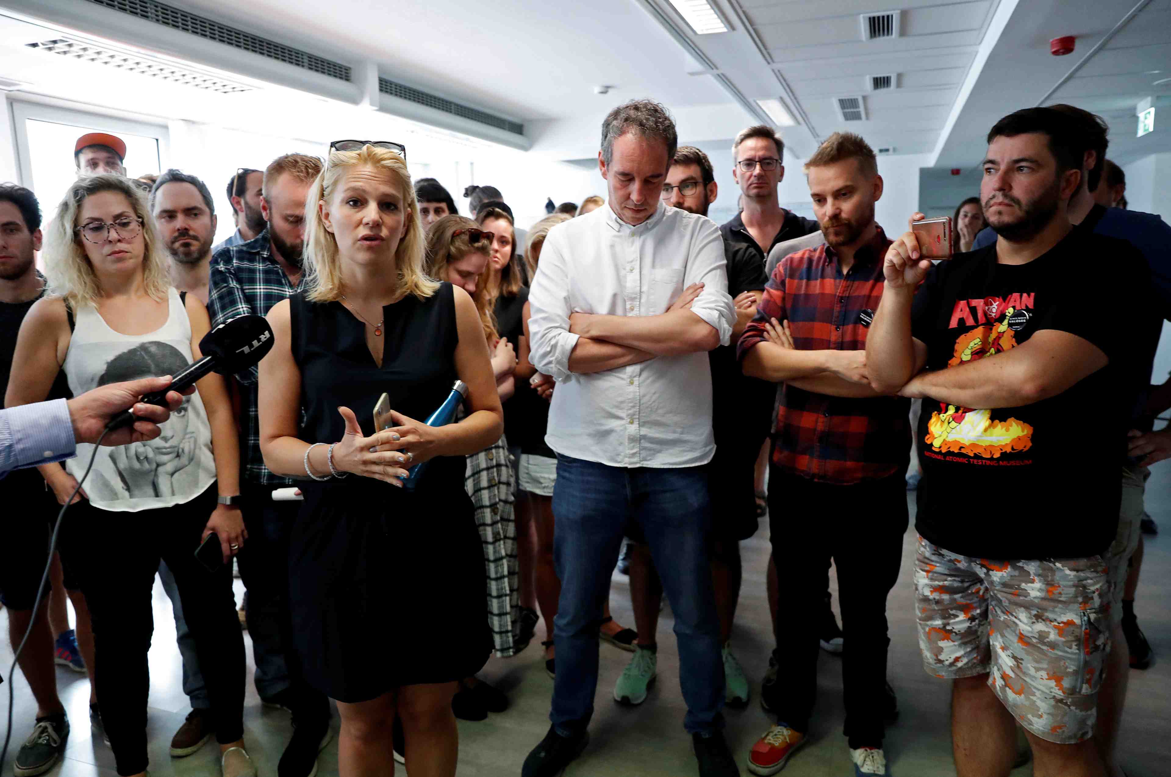 Hongrie: plus de 60 journalistes demissionnent apres le limogeage de leur redacteur en chef