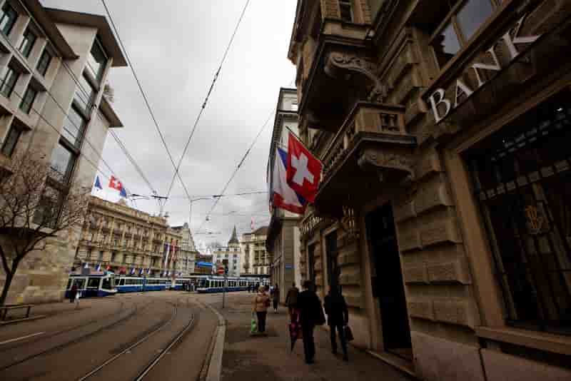 Ubs et credit suisse pourraient devoir lever des capitaux supplementaires