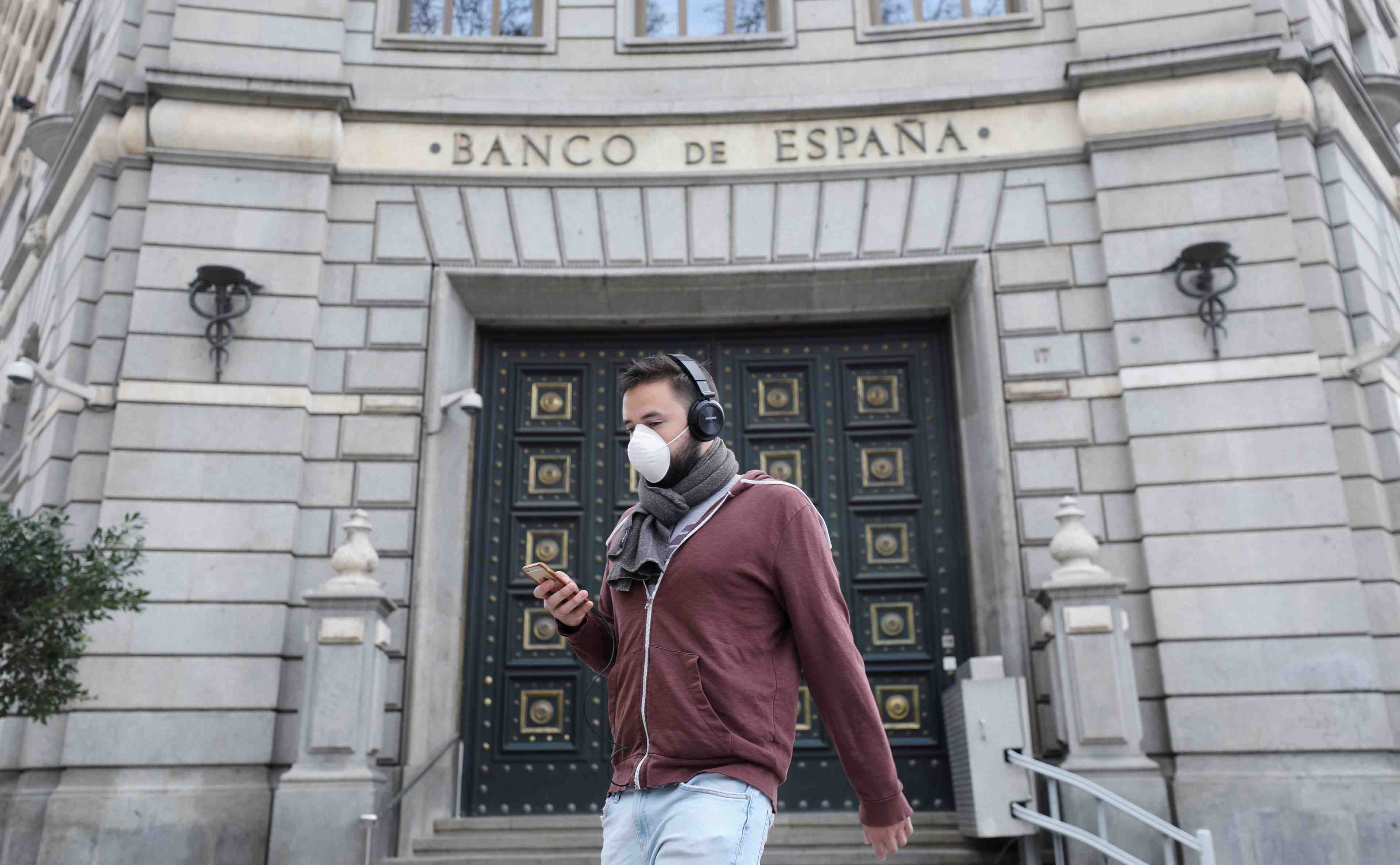La banque d'espagne appelle les banques a ne pas reduire les provisions
