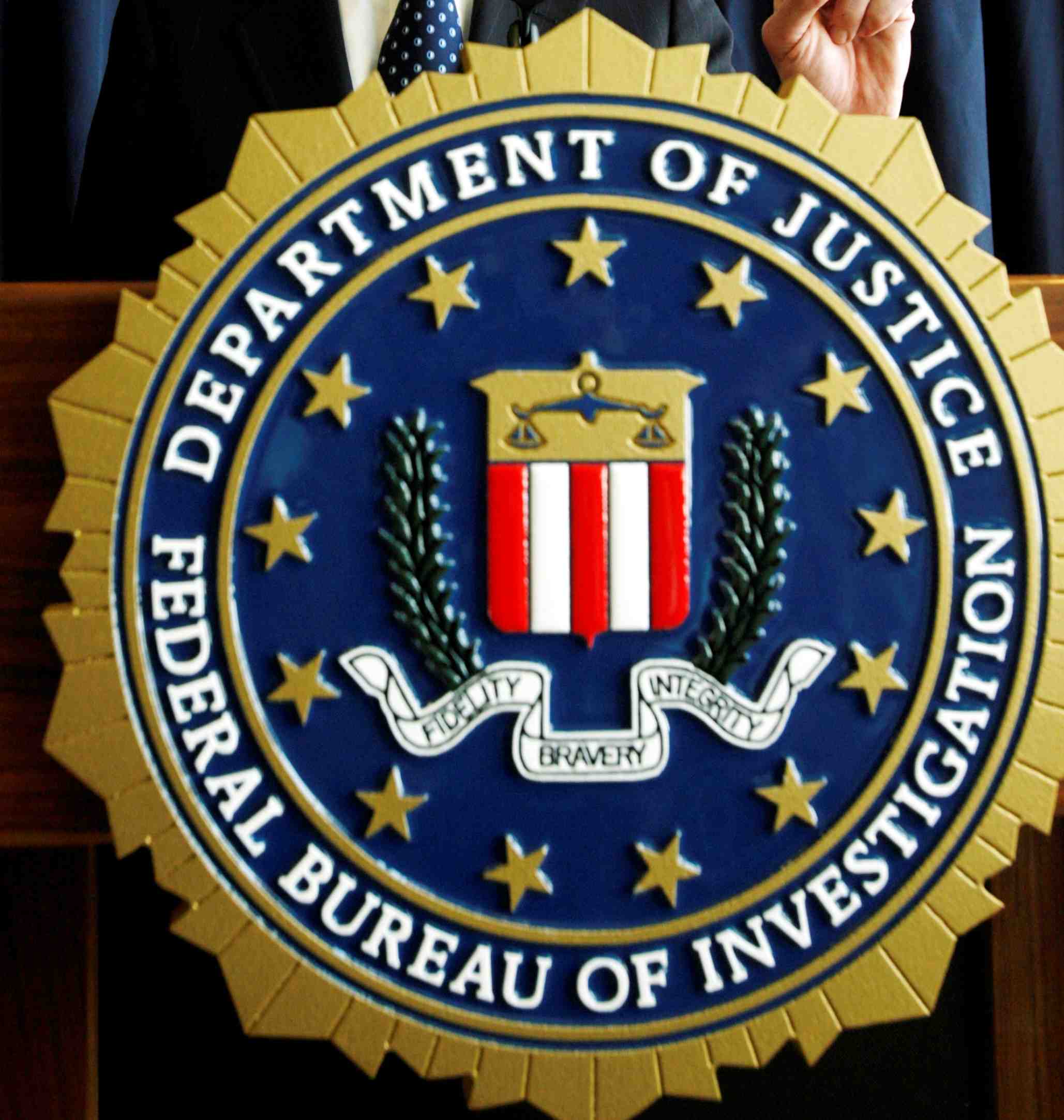 Un document confidentiel detaille les regles du fbi pour ecouter des journalistes
