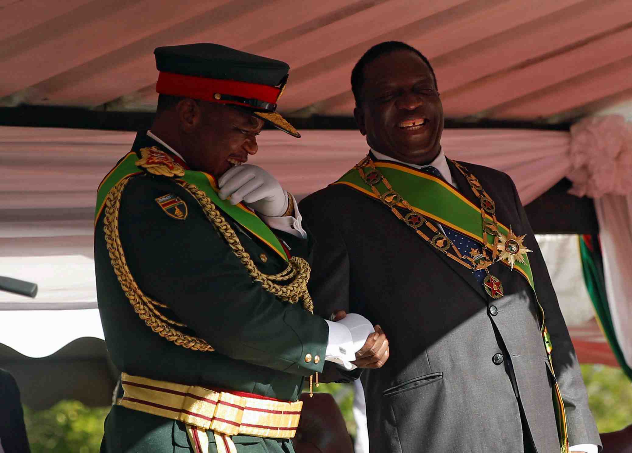 Le chef de l'armee pressenti pour la vice-presidence du zimbabwe