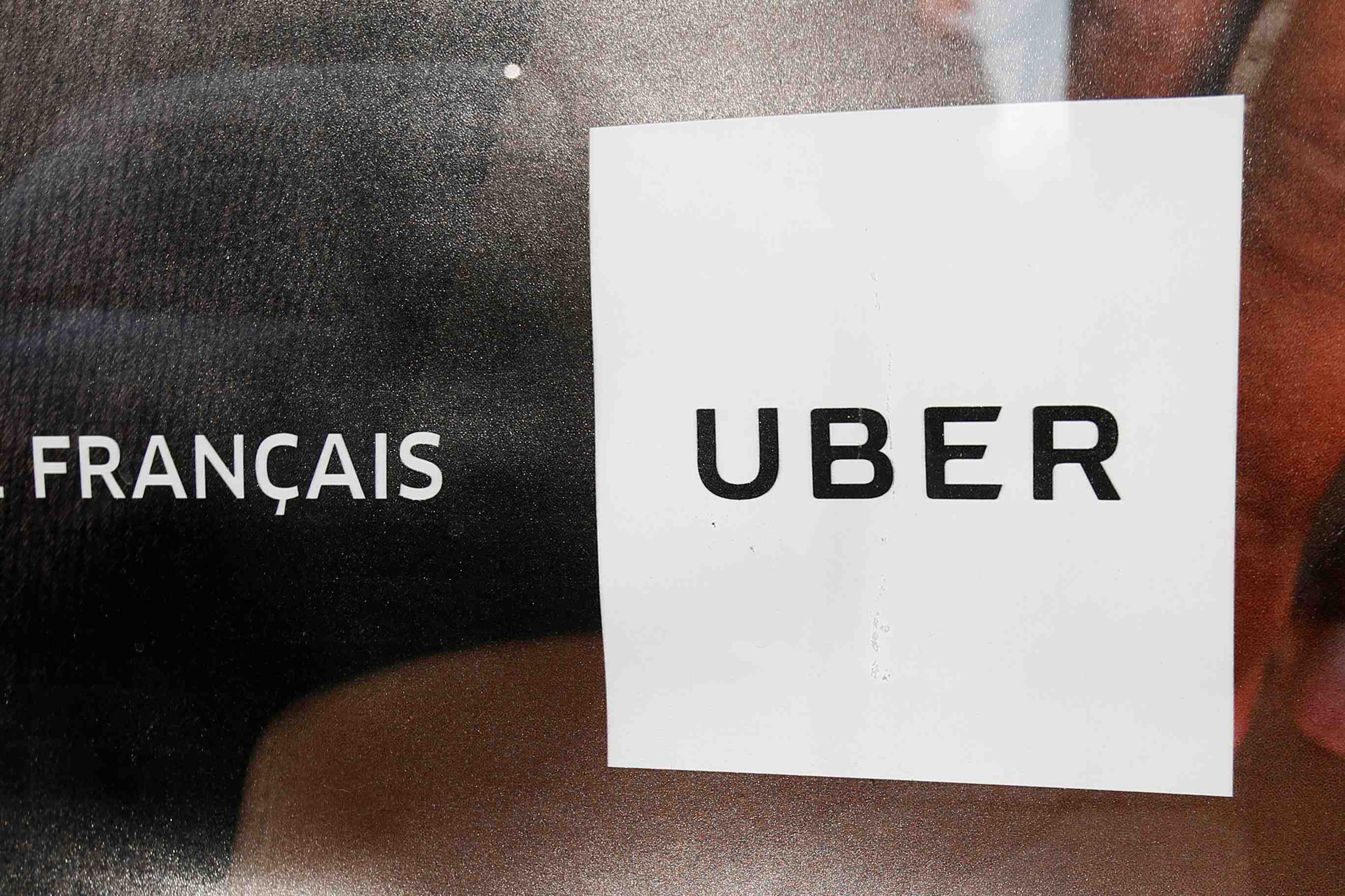 La cour de cassation requalifie en contrat de travail la relation entre uber et un chauffeur