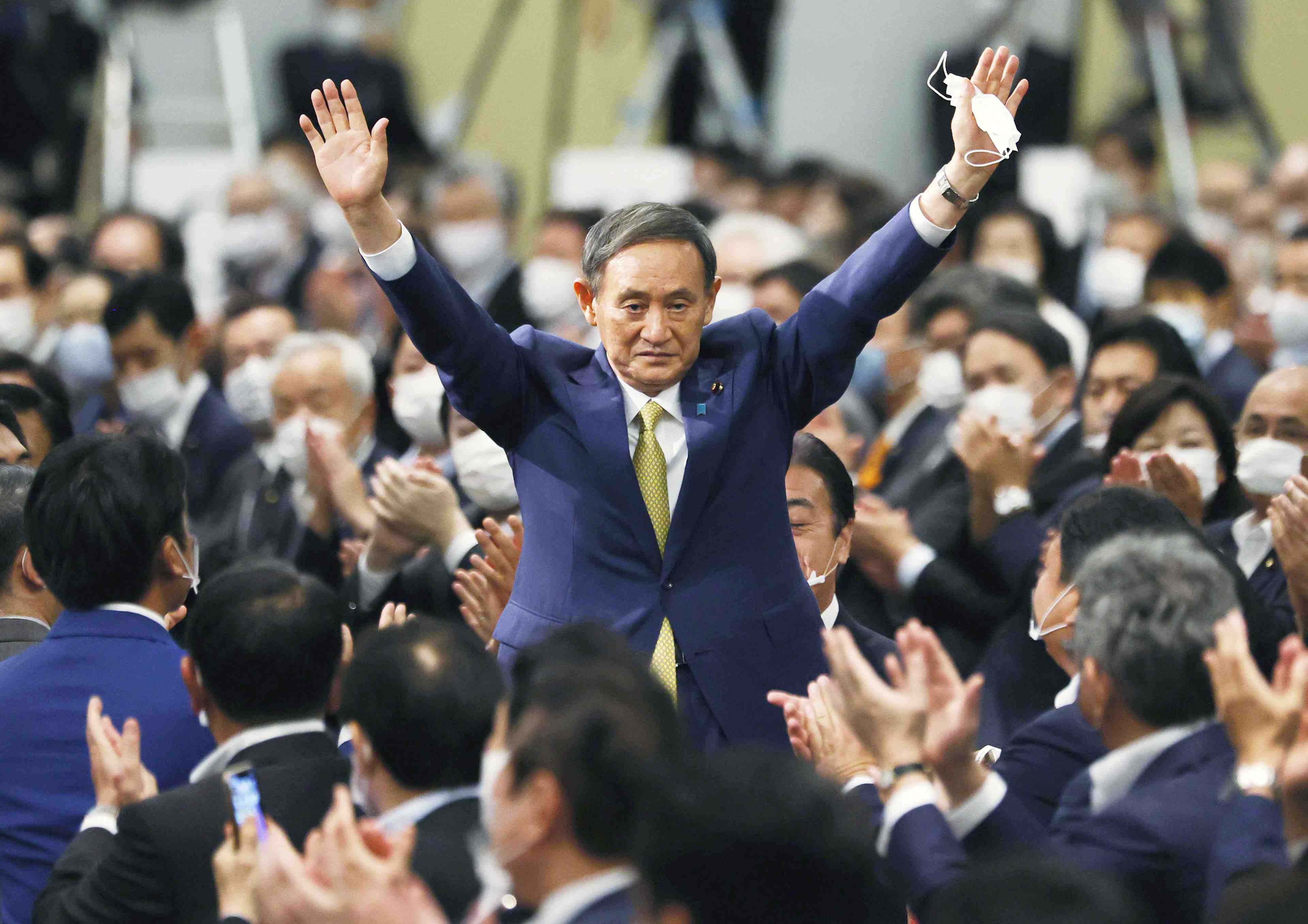 Le futur gouvernement japonais prend forme, la continuite a l'oeuvre