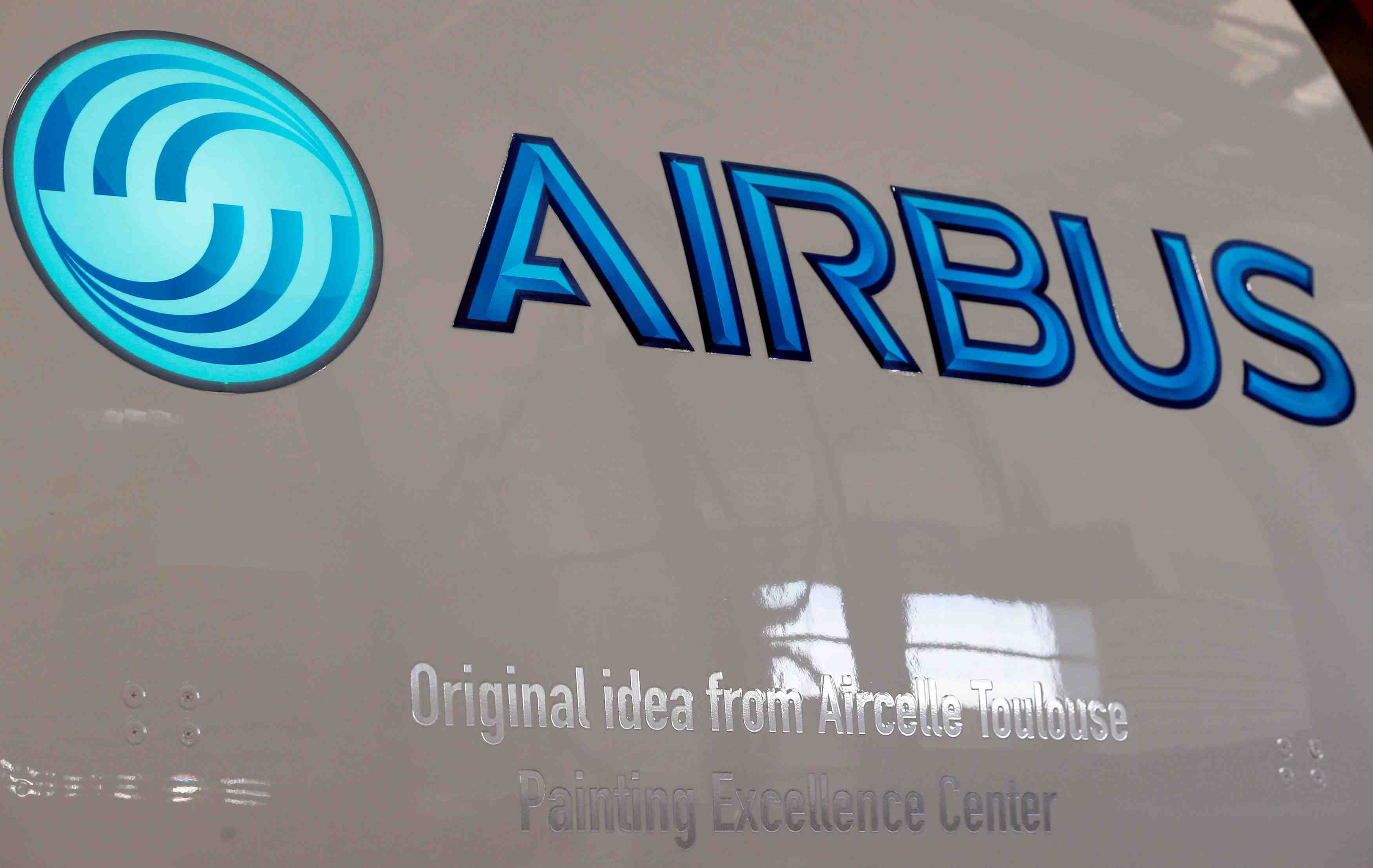 Enquete du sfo: airbus nomme un groupe d'experts en conformite