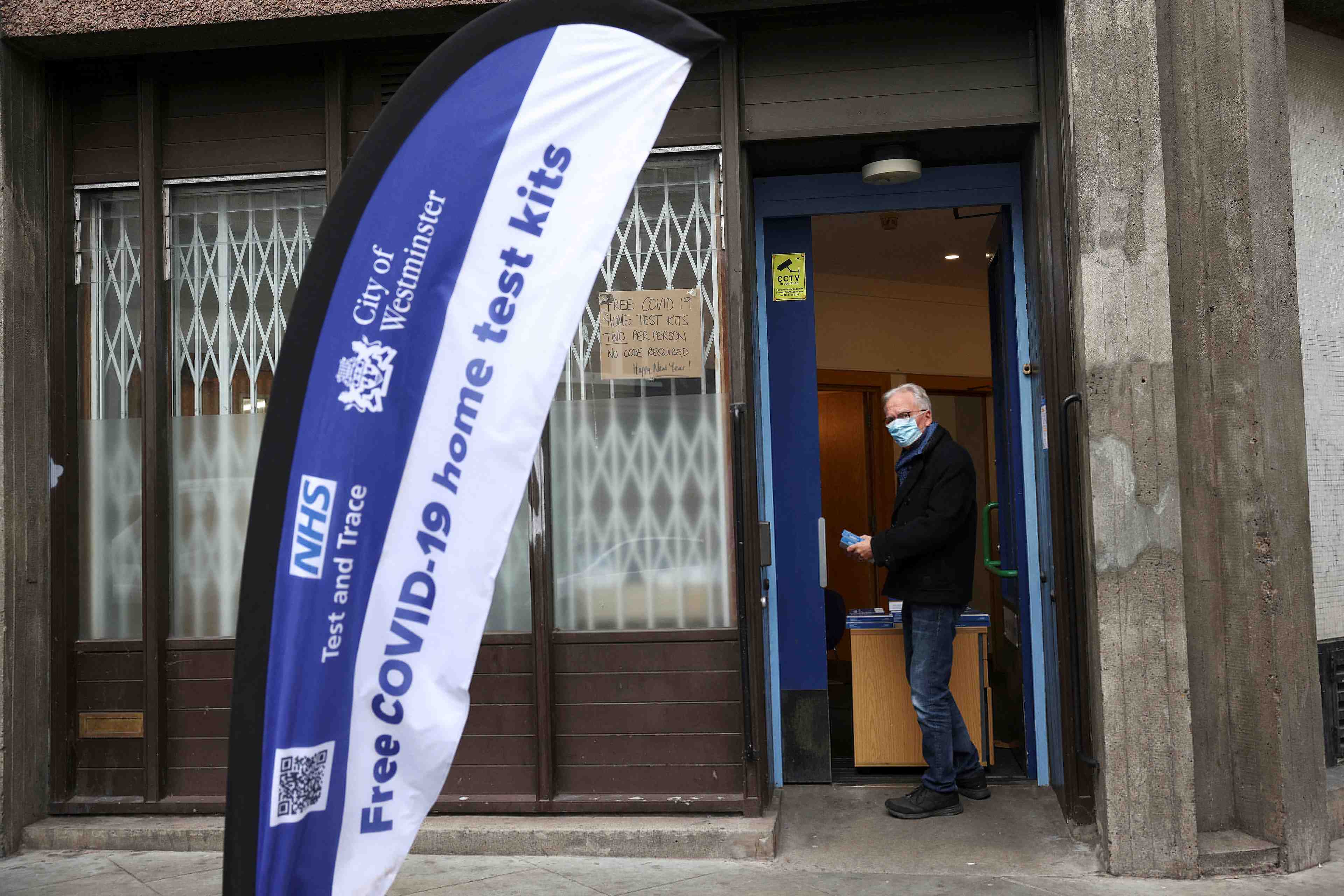 Grande-bretagne: les patients presentent des symptomes moins graves qu'avant-ministre