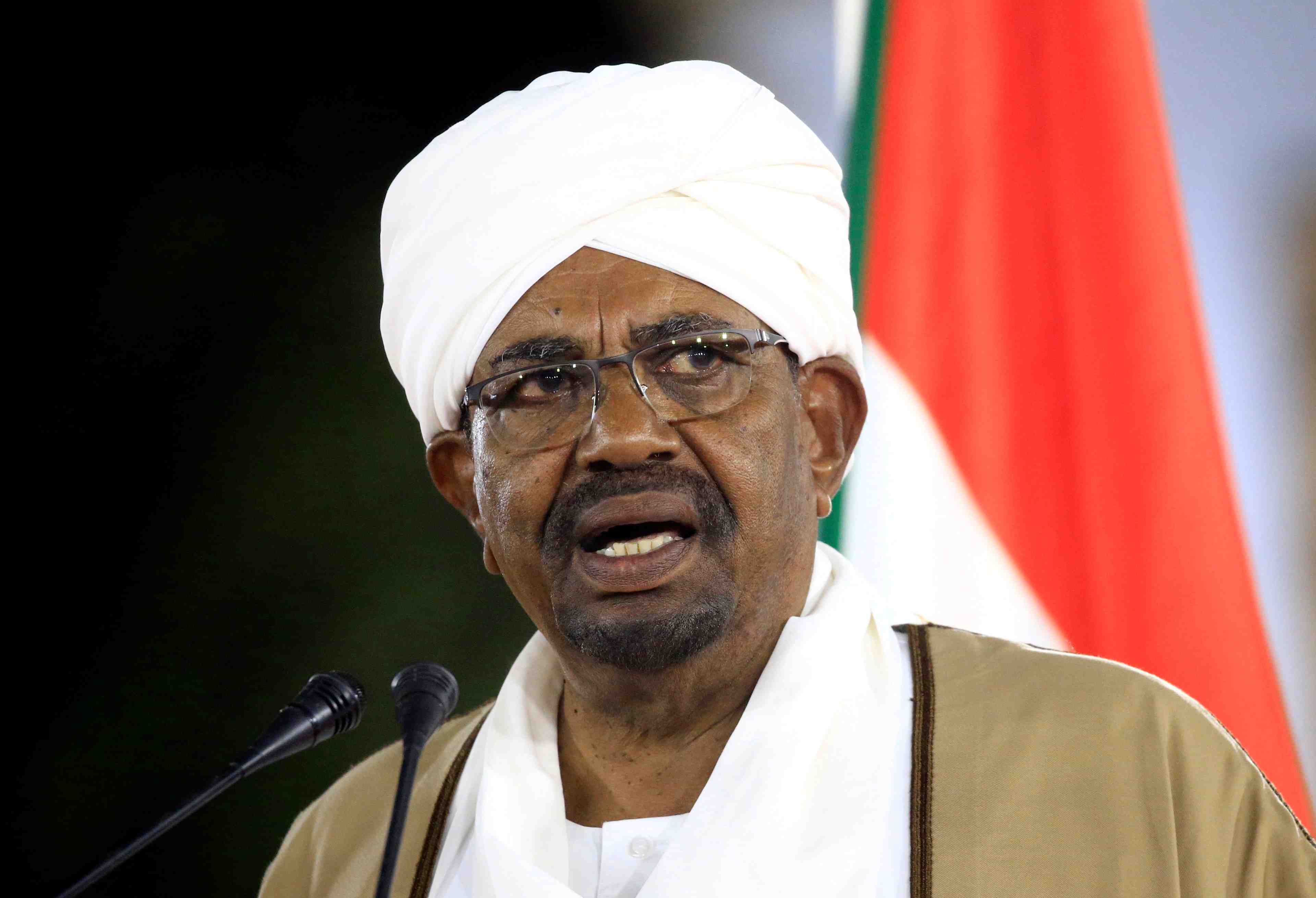 Sit-in de protestation autour de la residence de bechir a khartoum