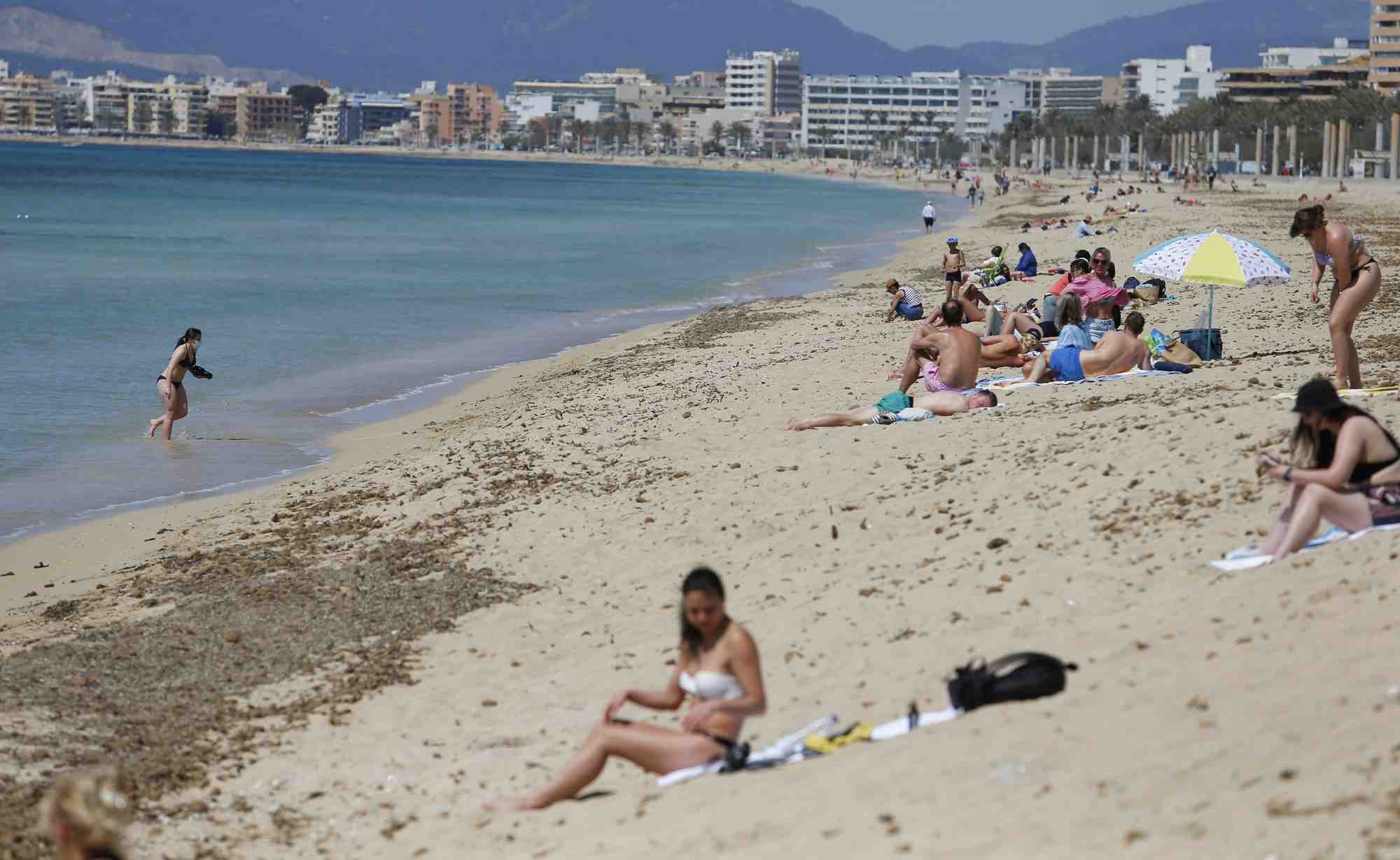 Coronavirus: l'espagne durcit l'acces des britanniques aux baleares
