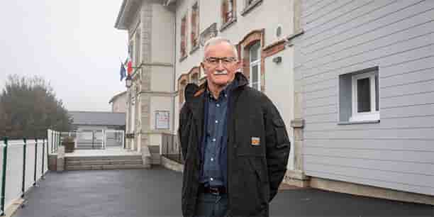Michel Teyssedou, maire de Parlan, se bat pour qu’il n’y ait pas de « fatalité au déclin » des campagnes.