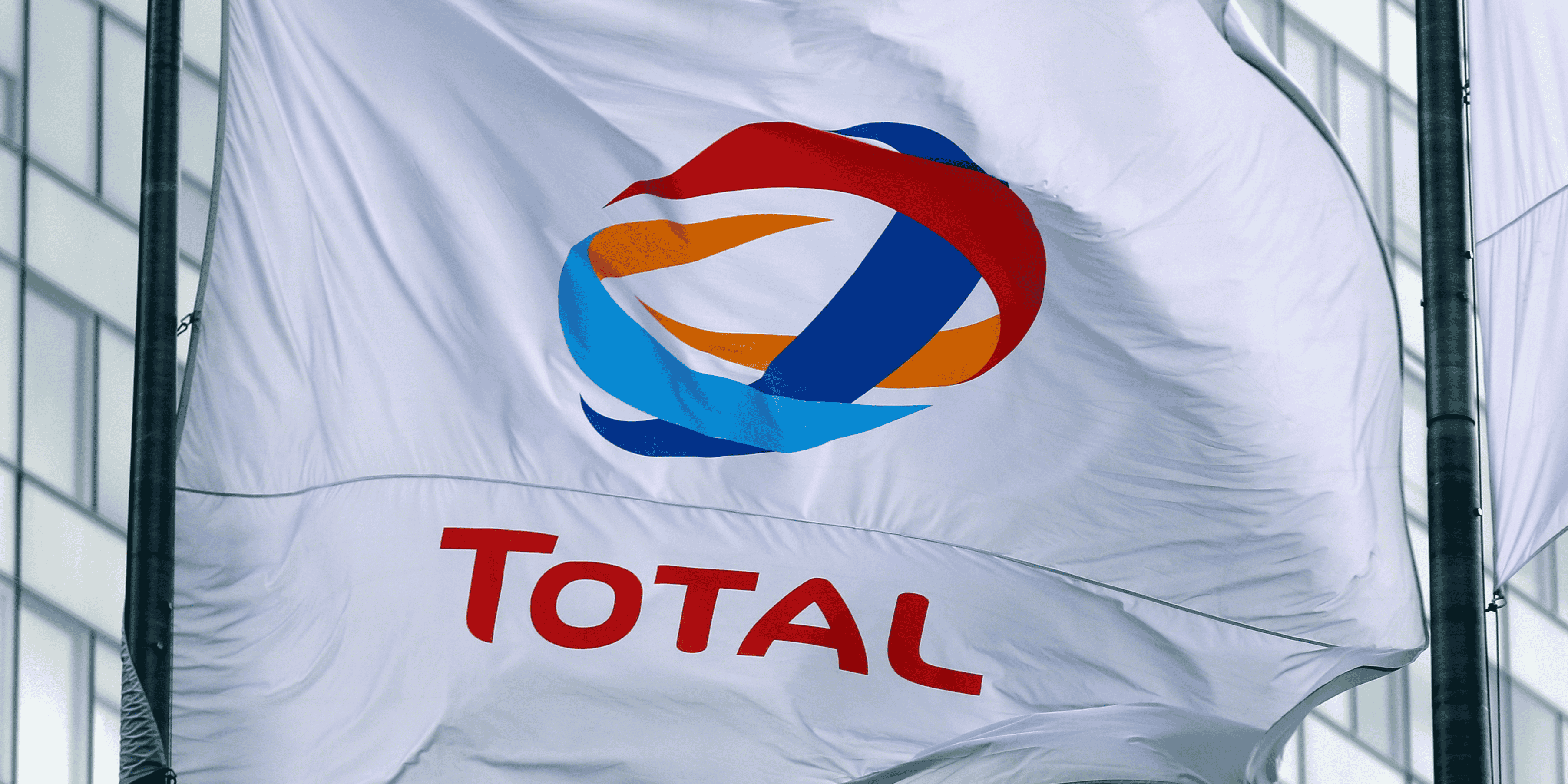 Total a suivre a paris