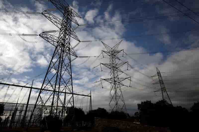 L'ue prete a fournir de l'energie aux etats baltes