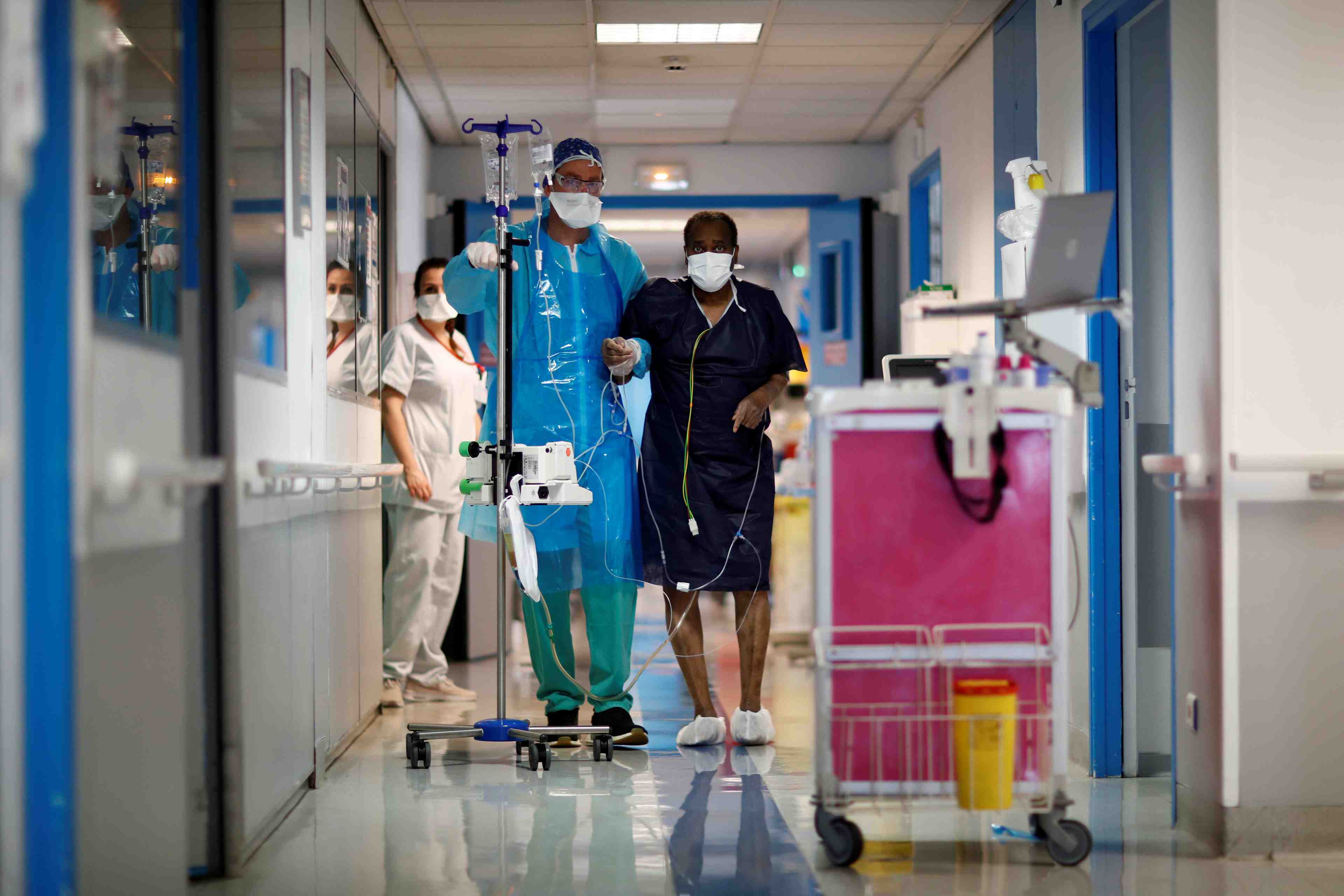 Coronavirus: encore plus de 500 morts en un jour en france mais les cas graves baissent