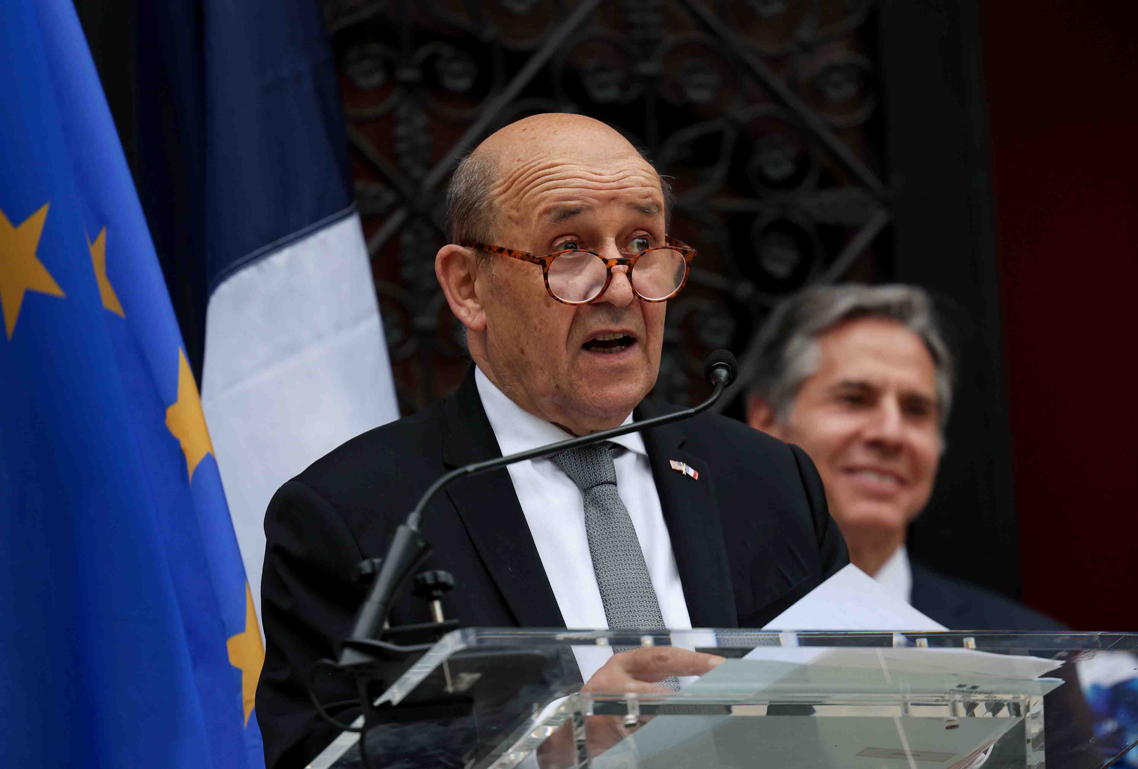La france rappelle ses ambassadeurs aux etats-unis et en australie